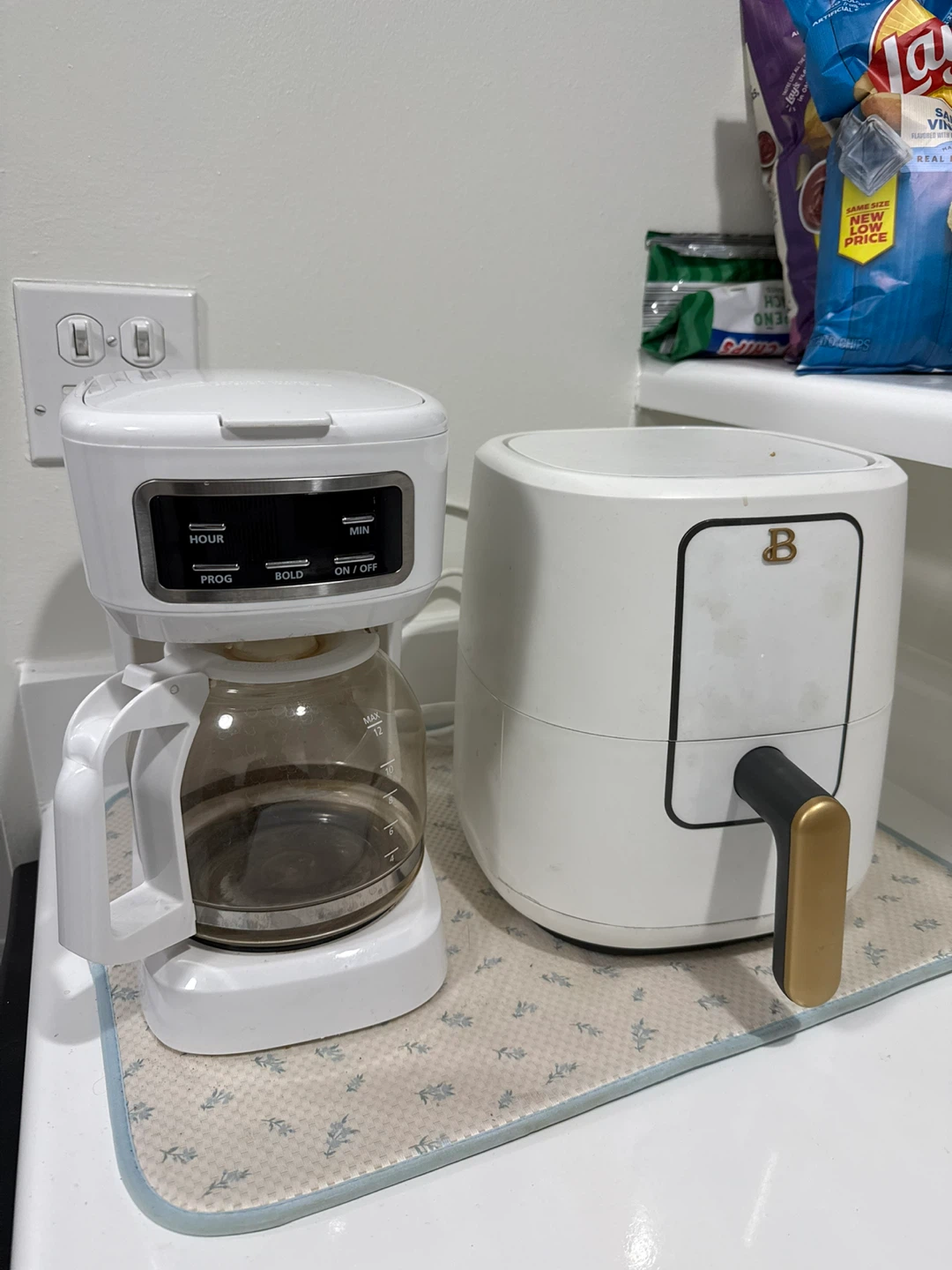 Kitchen & Home Essentials Bundle — Quick Sale - photo 4