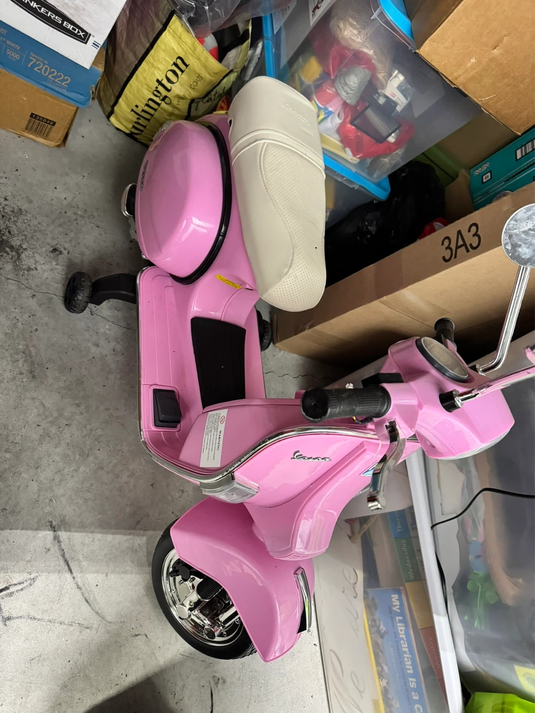 Pink Vespa Ride-On Scooter for Kids - photo 2