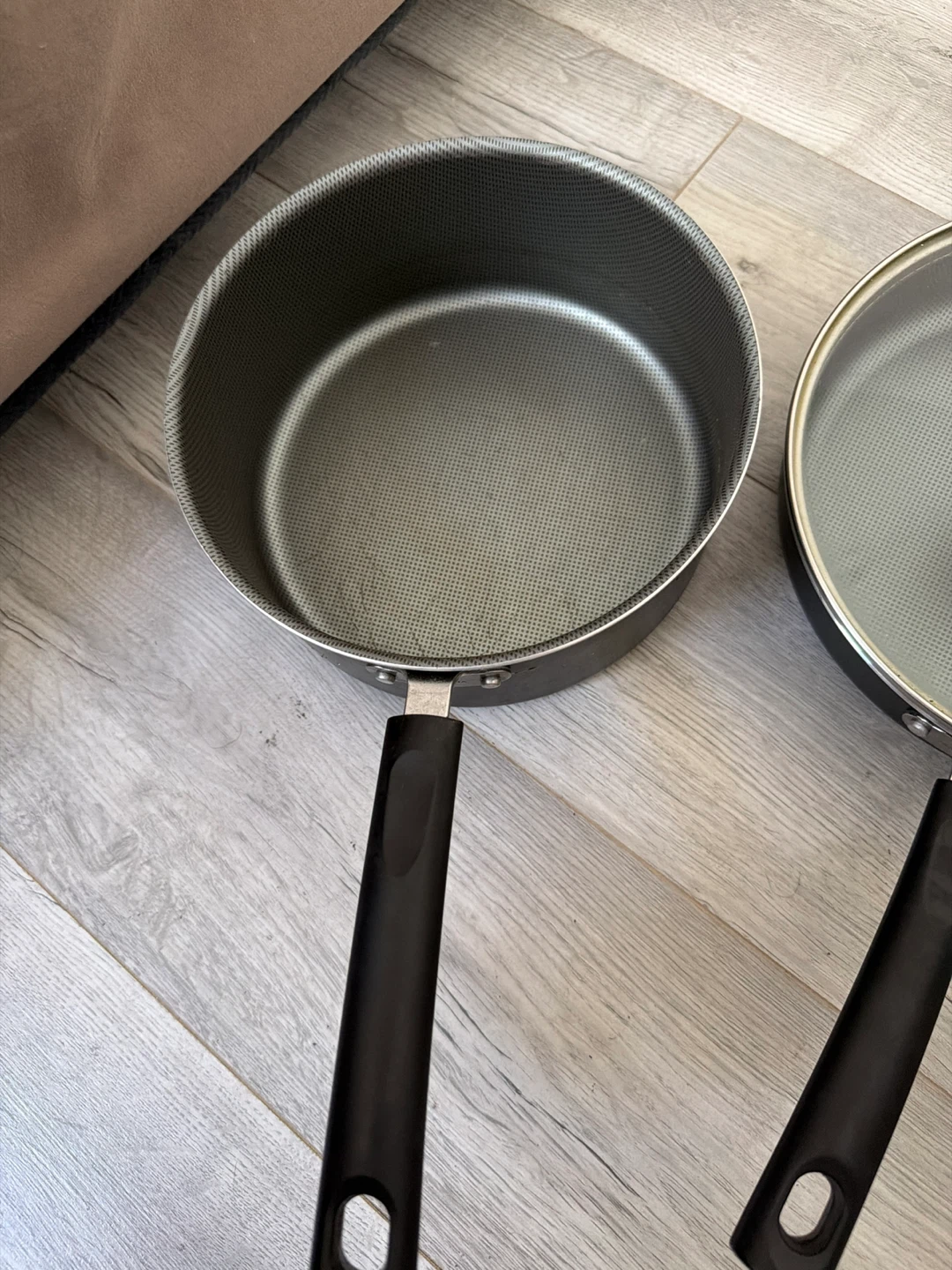2-piece Non-stick Cookware Set with Lid - photo 2