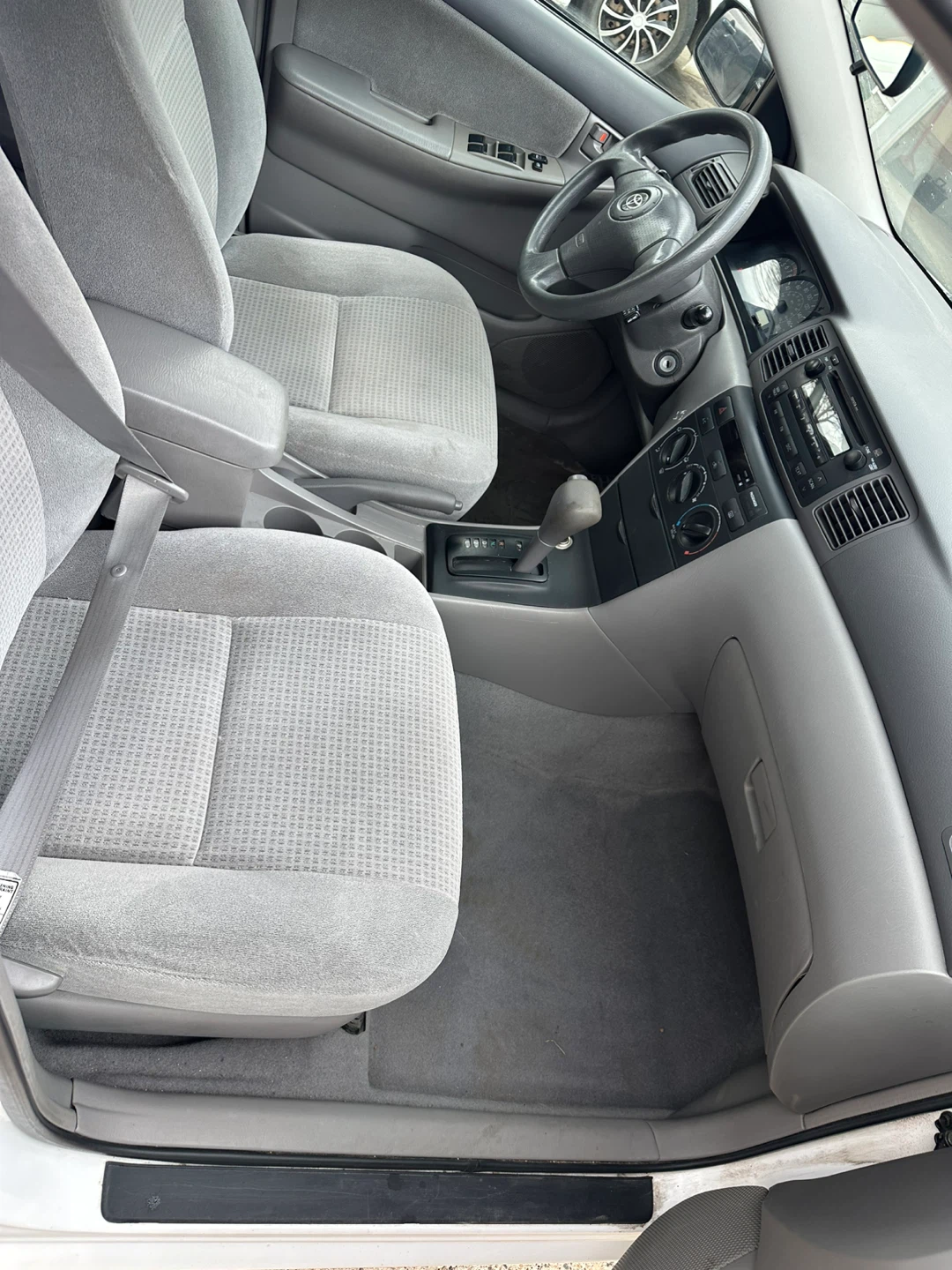 White Toyota Corolla Sedan 2008 Rebuilt status . - photo 5
