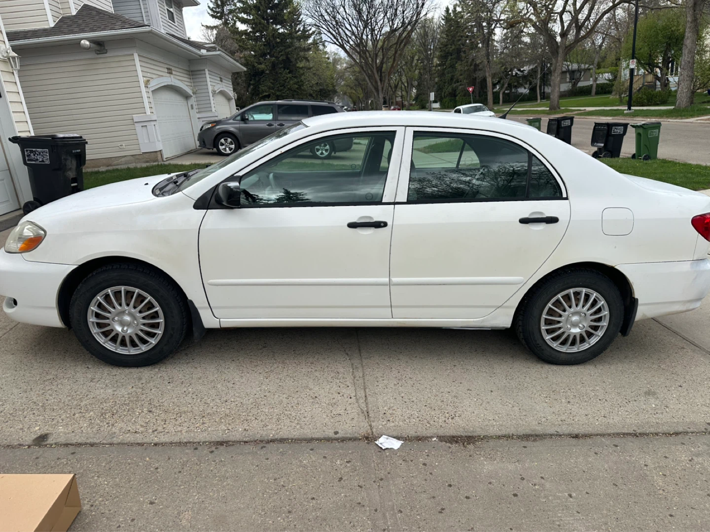 White Toyota Corolla Sedan 2008 Rebuilt status . - photo 4