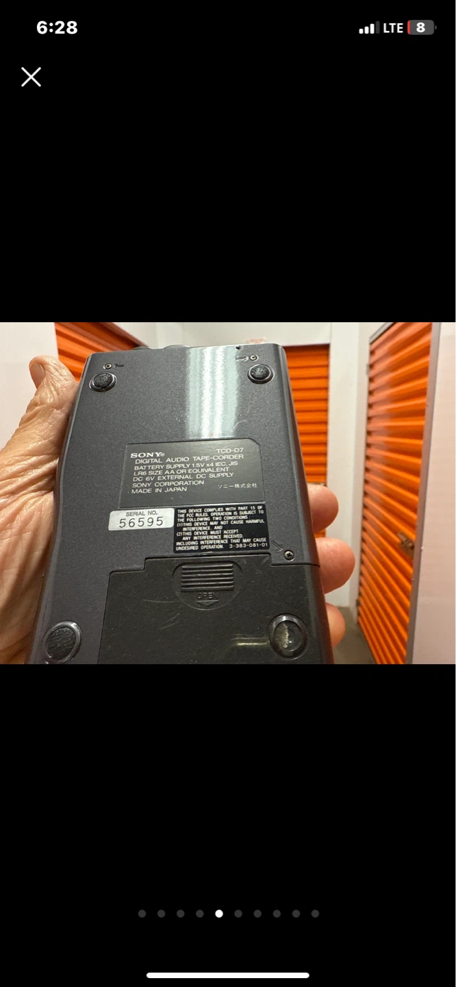 Sony DAT Walkman TCD-D7 Digital Audio Tape Recorder - photo 5