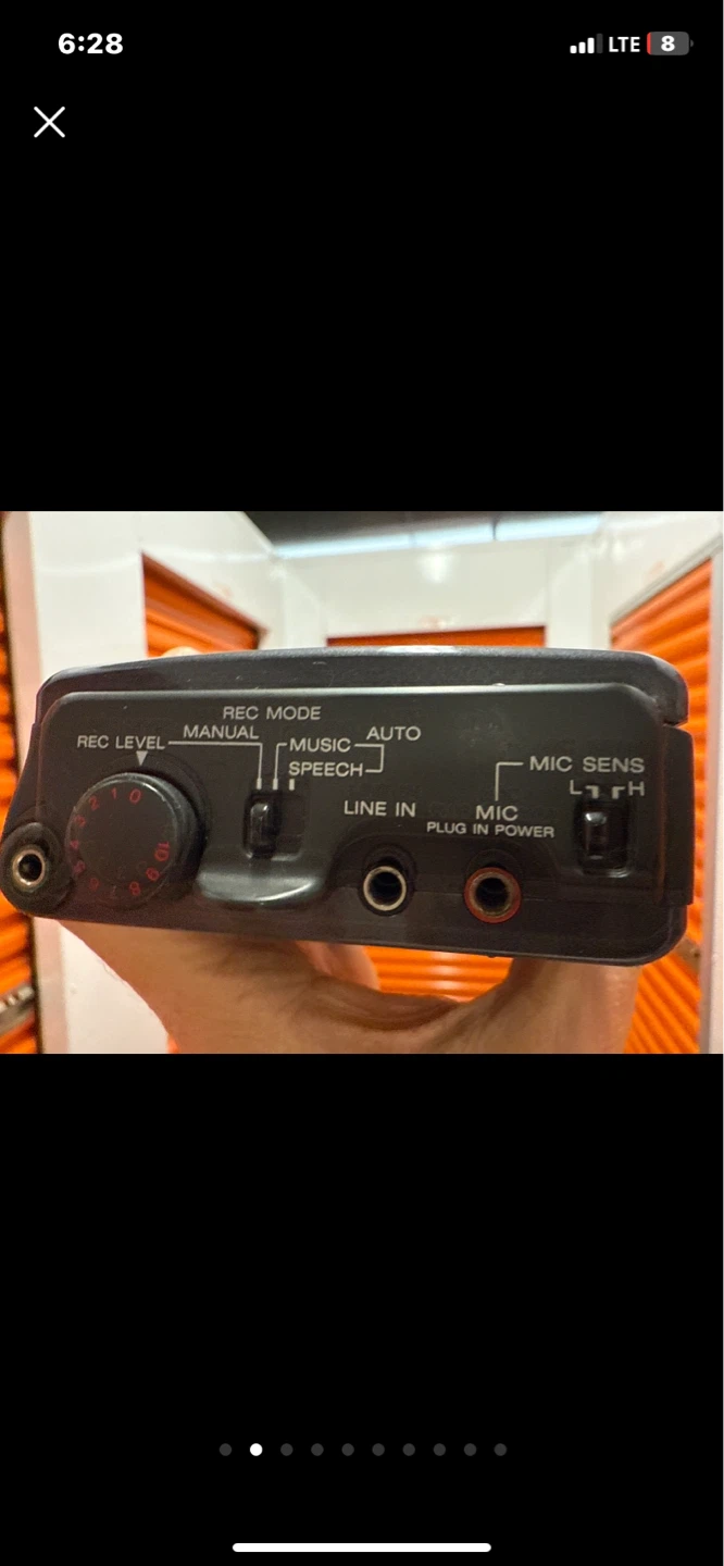 Sony DAT Walkman TCD-D7 Digital Audio Tape Recorder - photo 2