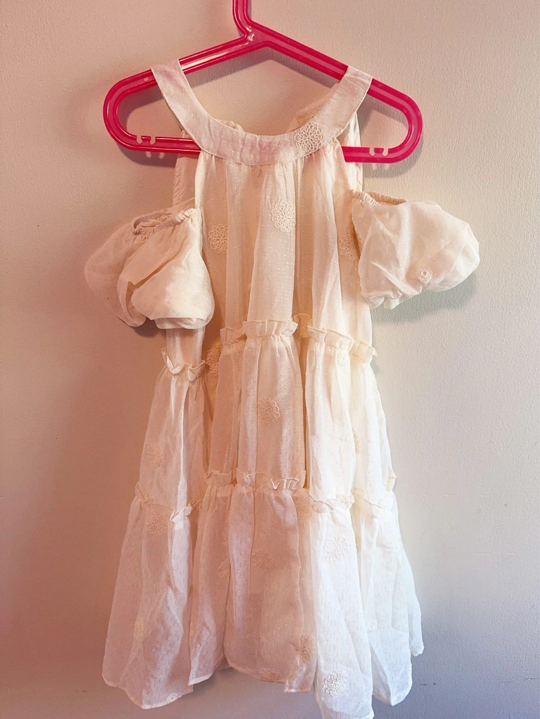 Cream coloured tiered dress 5-6T - photo 3