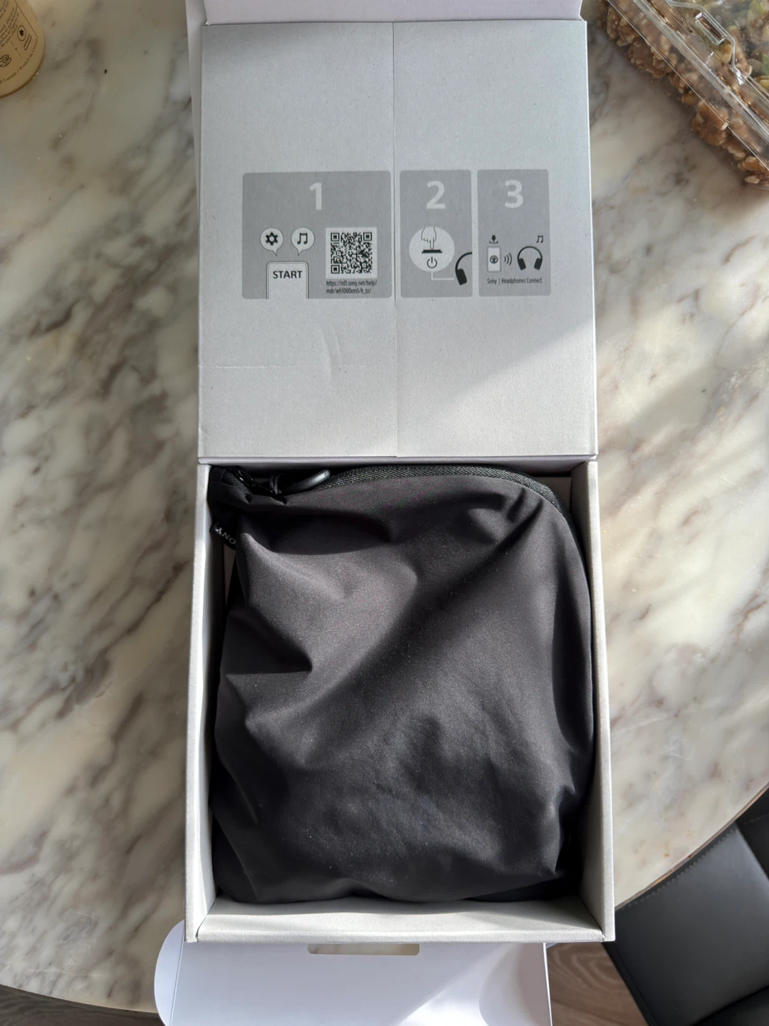 Sony WH-1000XM5 Noise Cancelling Headphones - photo 3