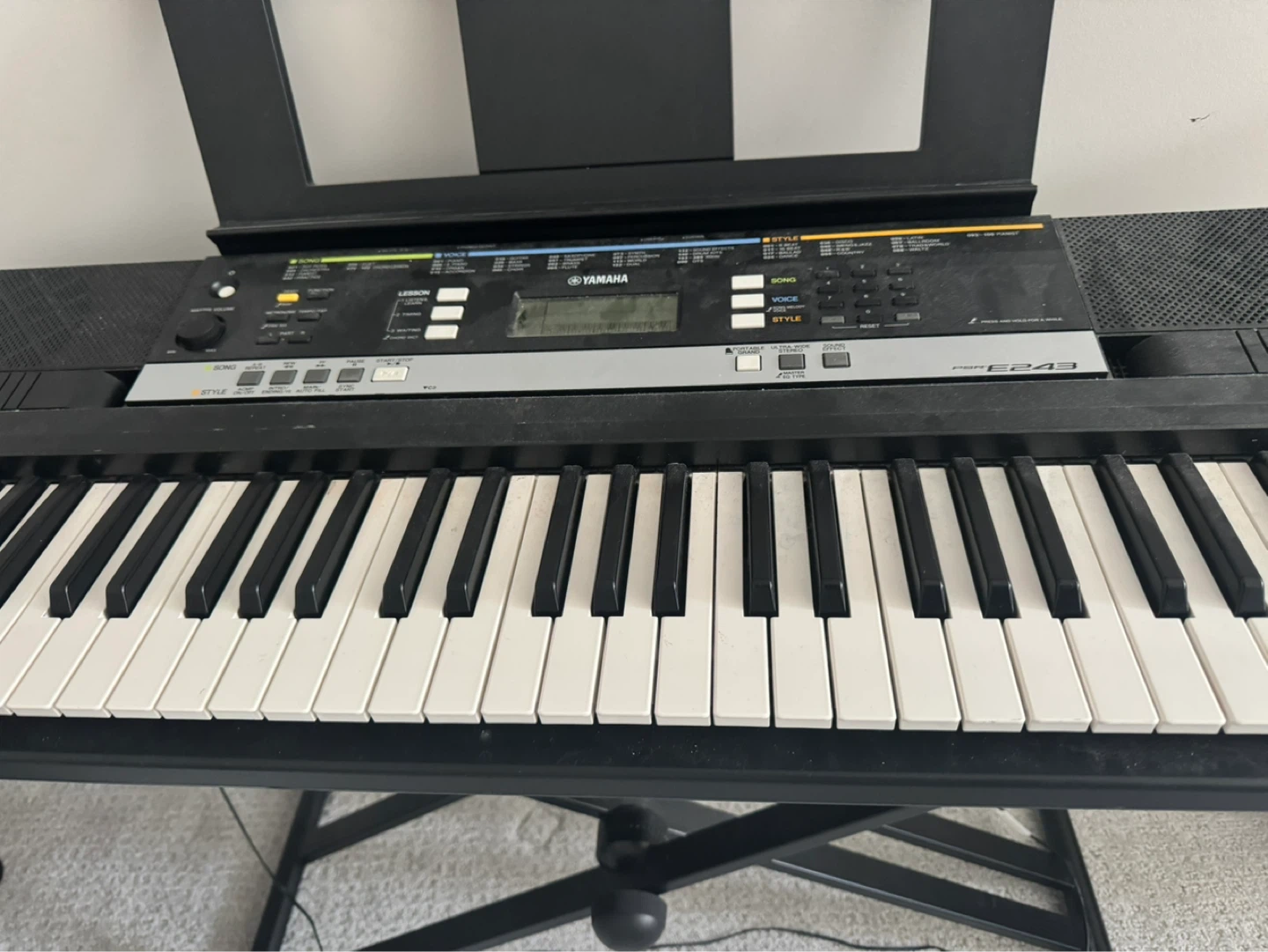 Yamaha PSRE243 Electronic Keyboard with Stand - photo 3