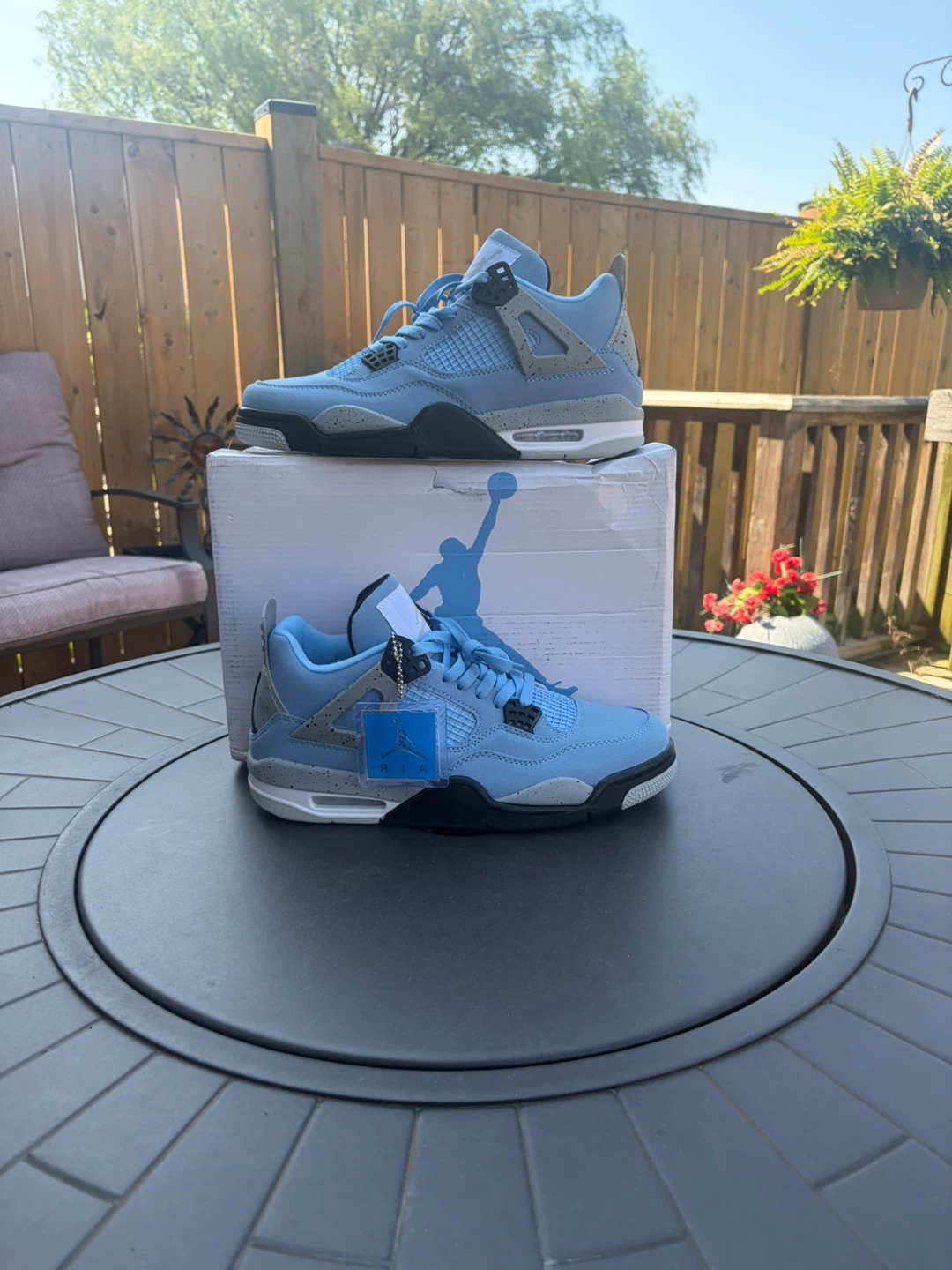 Jordan 4 university blues