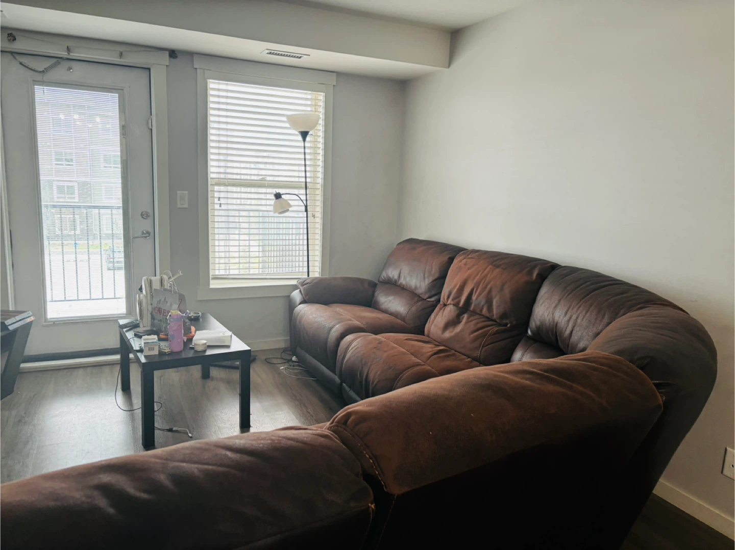Brown  Leather Sectional 6 seater sofa for sale - photo 2