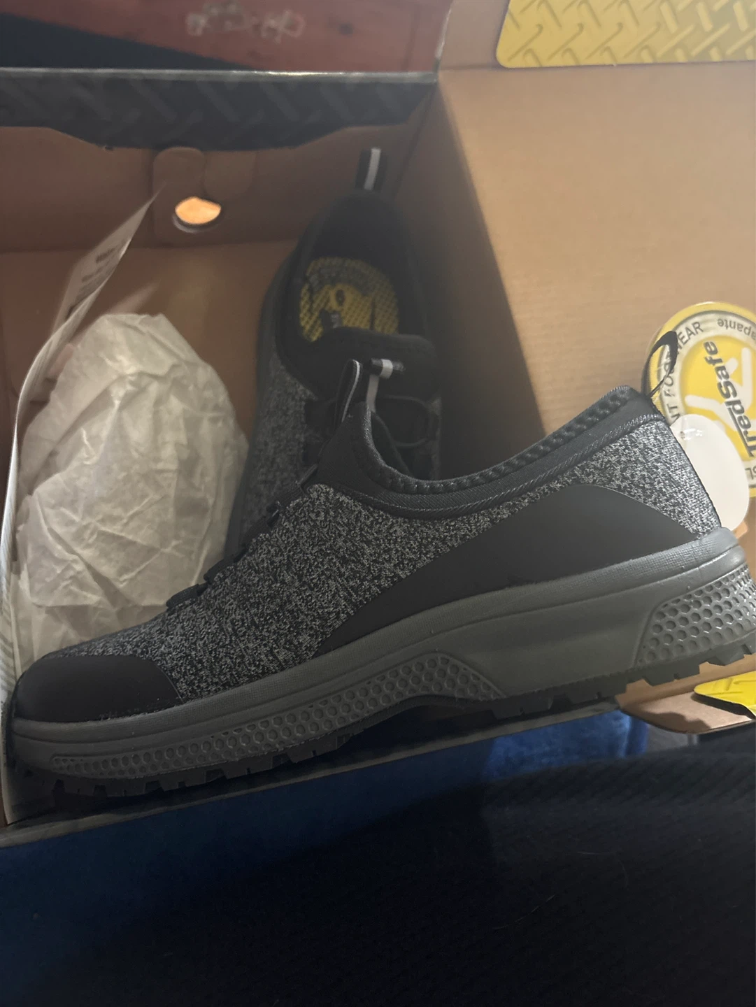 Treadsafe Safety Shoes - Size 6