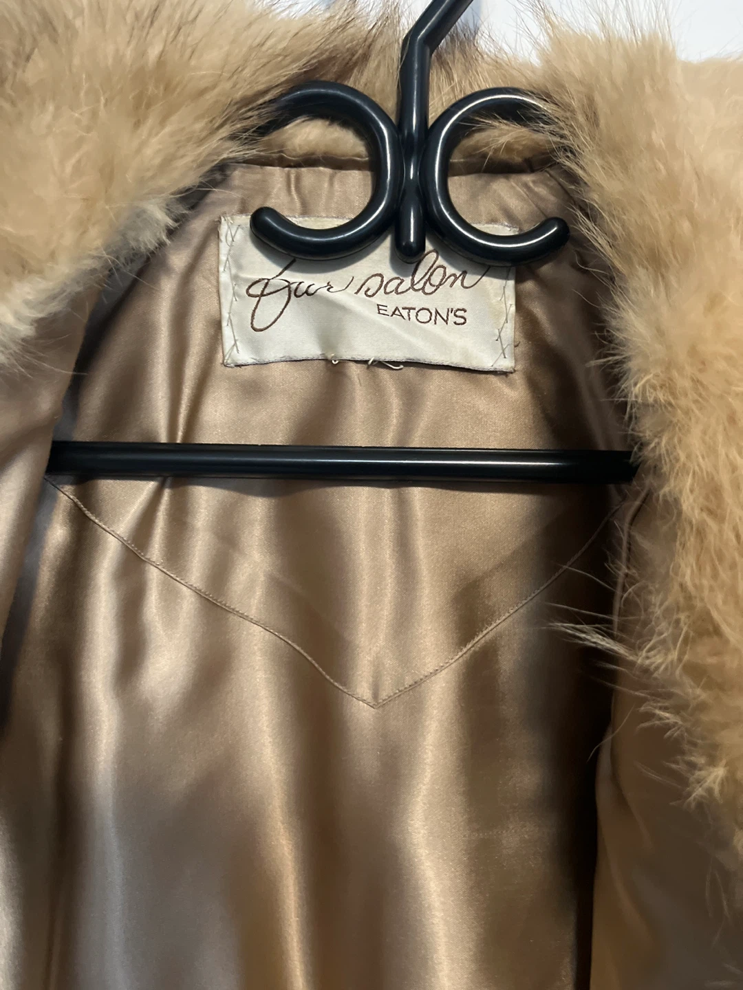 Eaton's Fur Salon Regal Coronet Fur Coat - photo 2