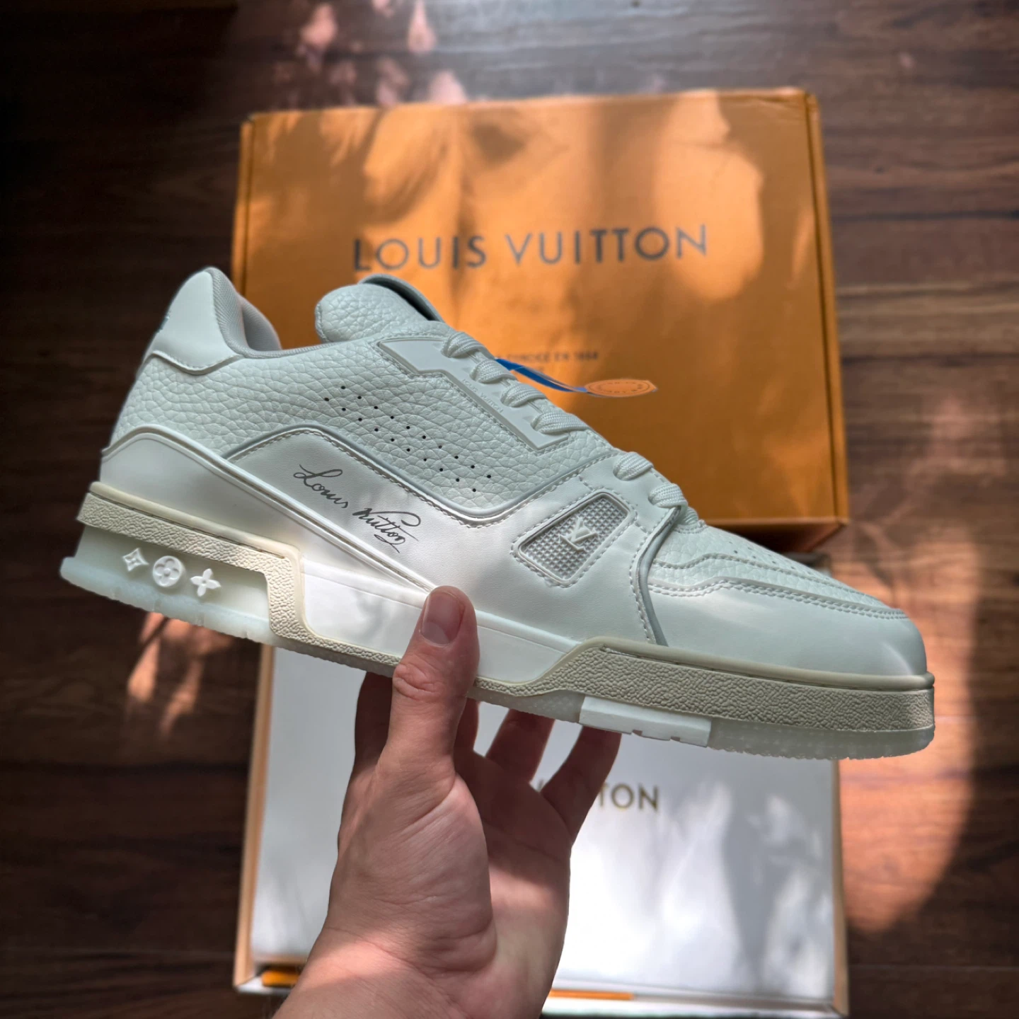 (260$)Louis Vuitton White Trainers- message me for prie