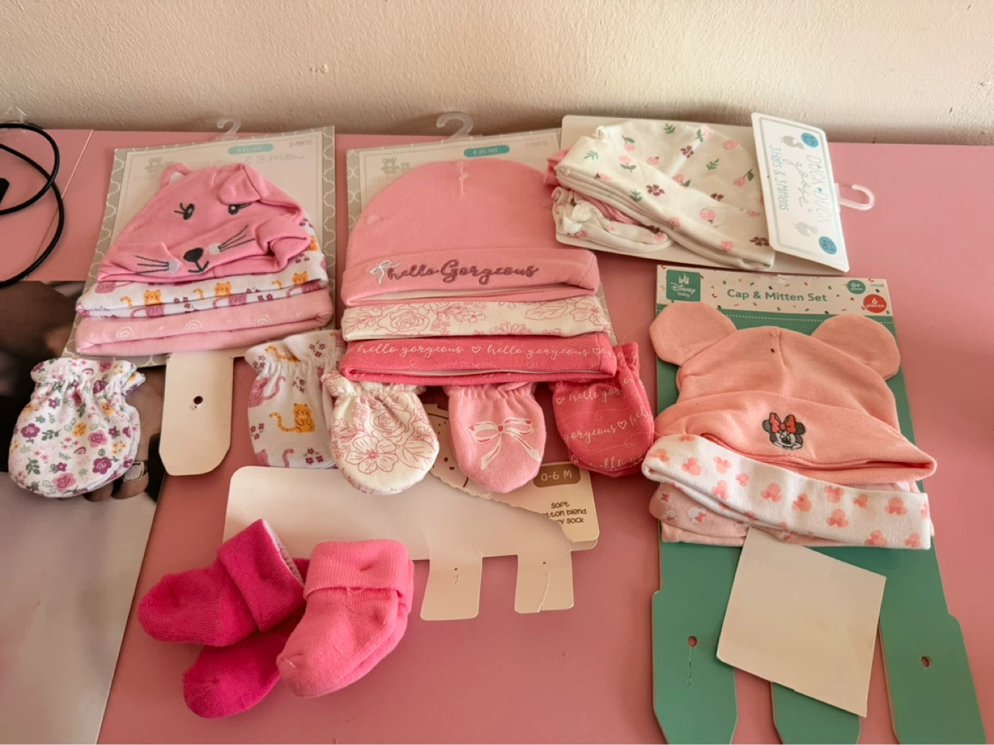 Baby Hats and Mittens Set (0-6 Months)