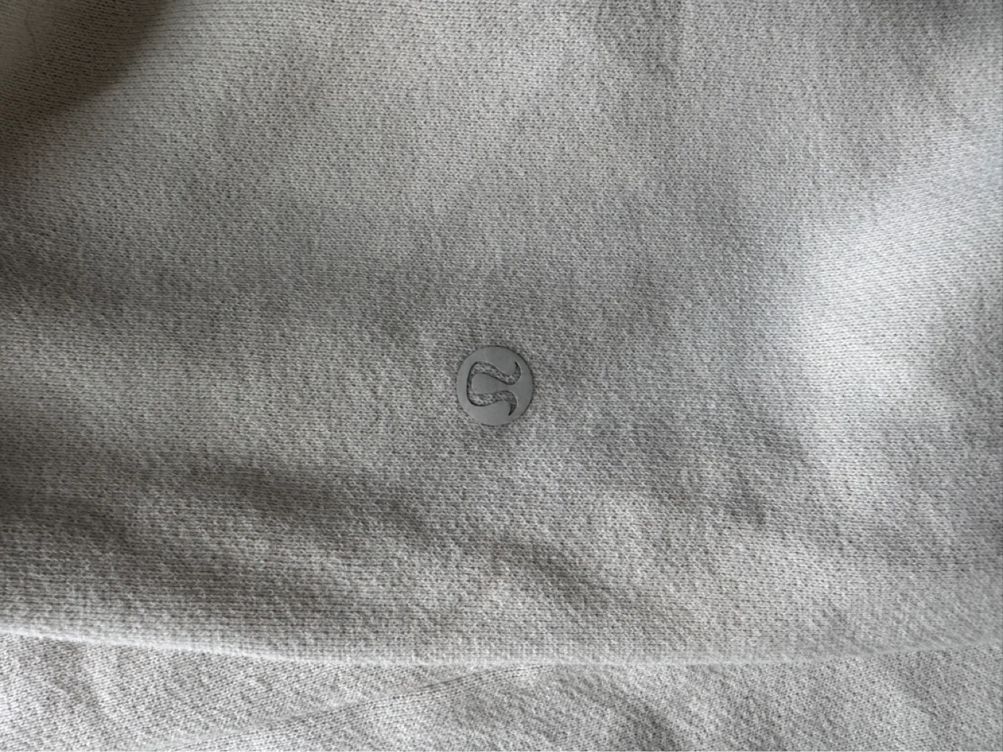 BNWT Lululemon Scuba Mid-Rise Oversized Jogger - Size M - photo 4