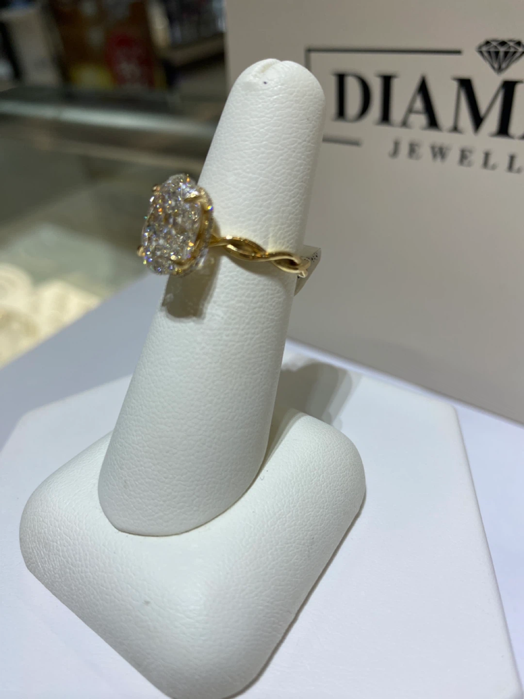 Oval Diamond Engagement Ring - photo 2