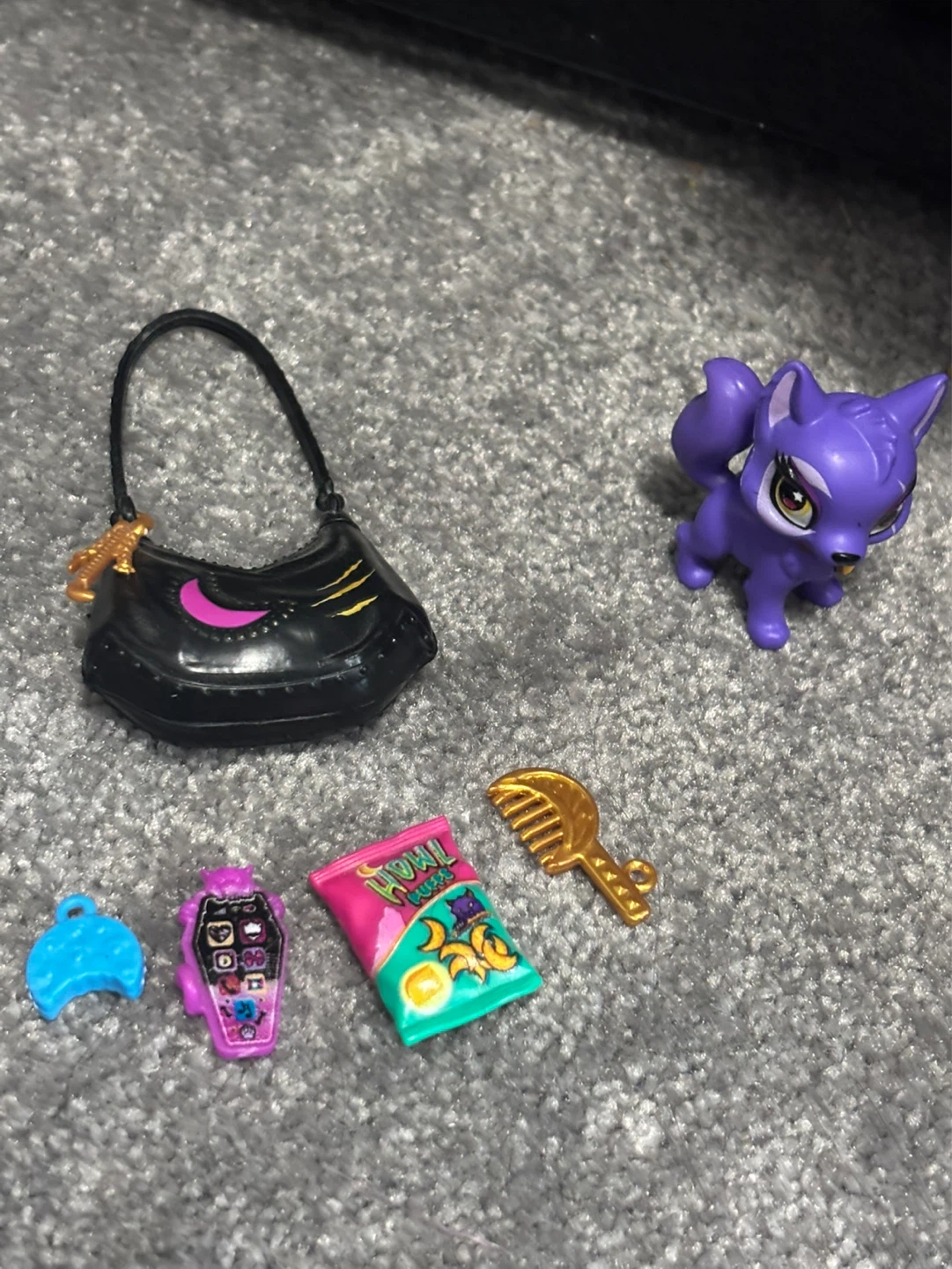 Clawdeen Wolf doll - photo 2
