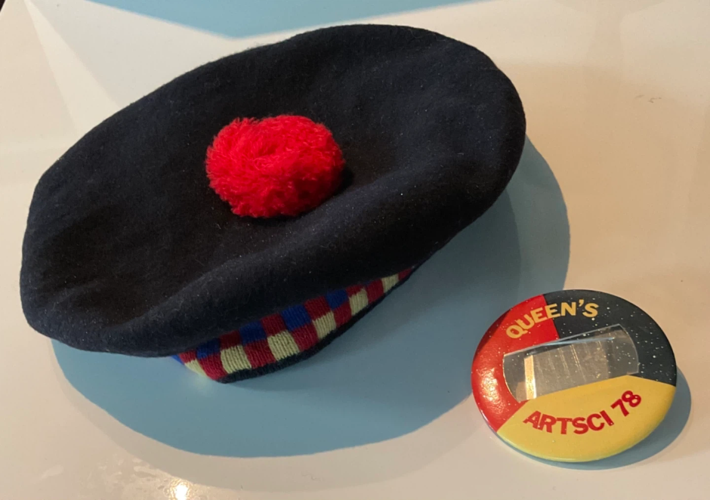 Queen's Arts Sci '78 Tam Hat - photo 2