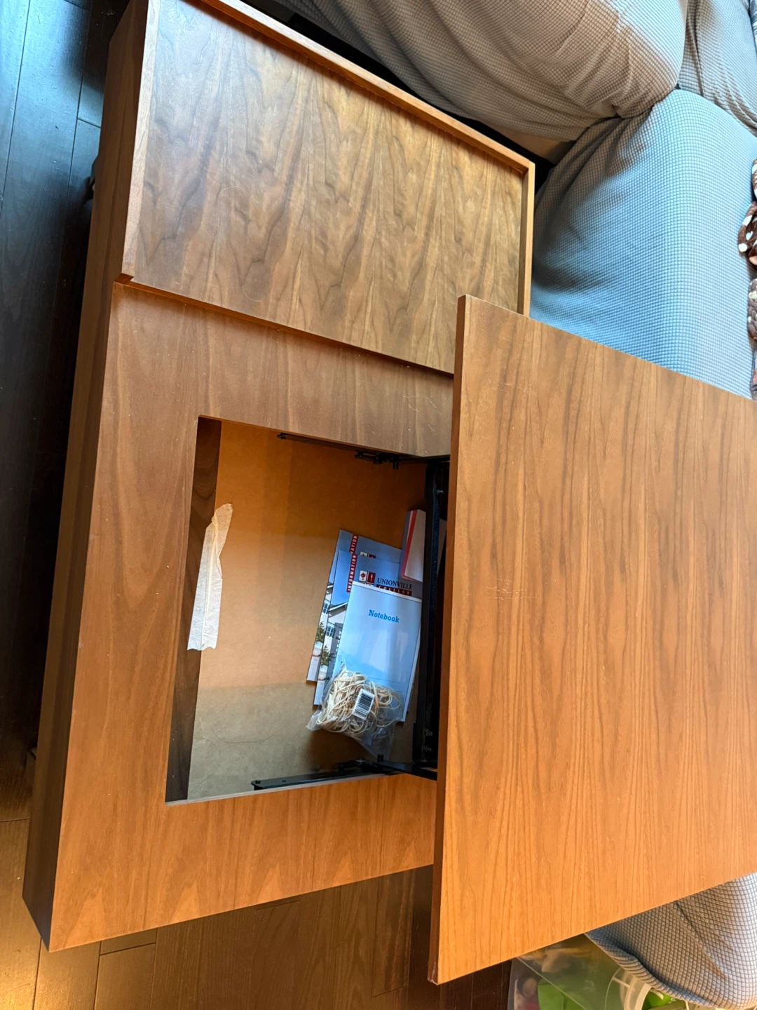 Structube Lift Top Coffee Table with Storage - Walnut Finish - photo 5
