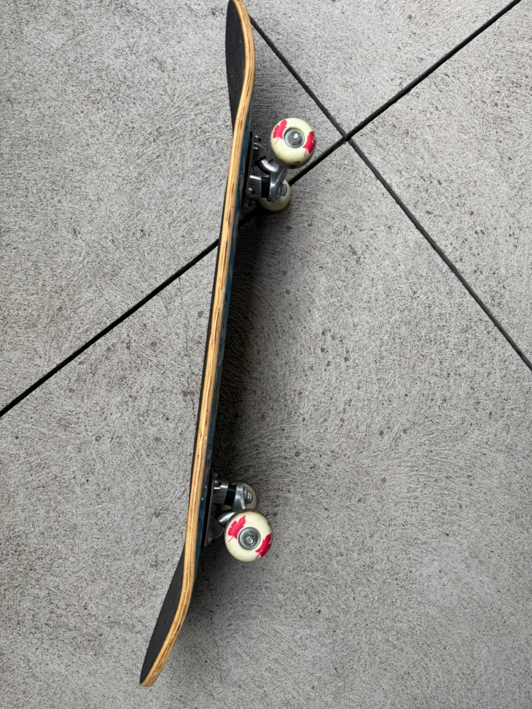 Street Grind Skateboard - photo 2