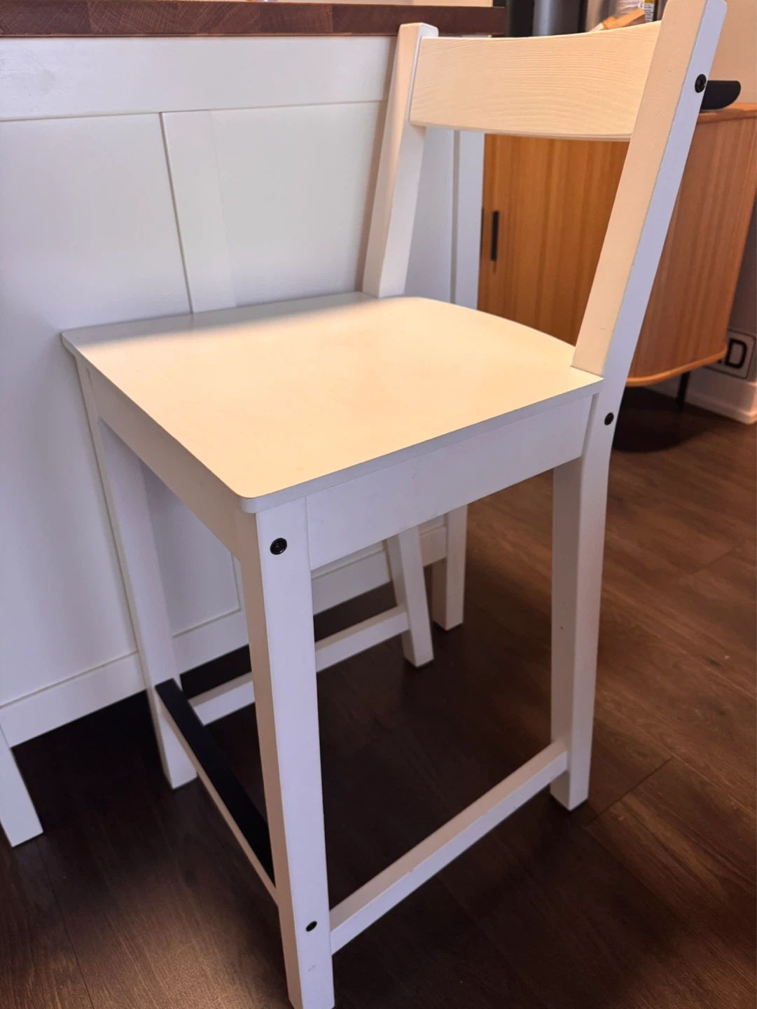 White Wooden Bar Stools (Set of 2) - photo 3
