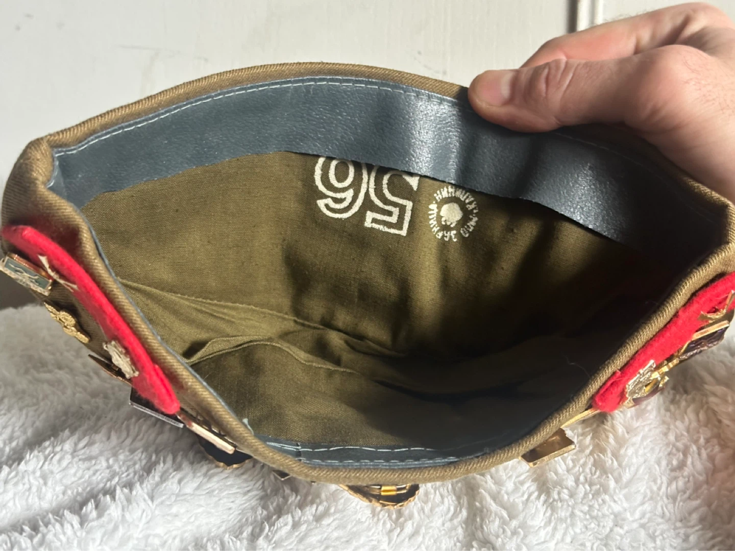 Soviet Army hat with pins - photo 5