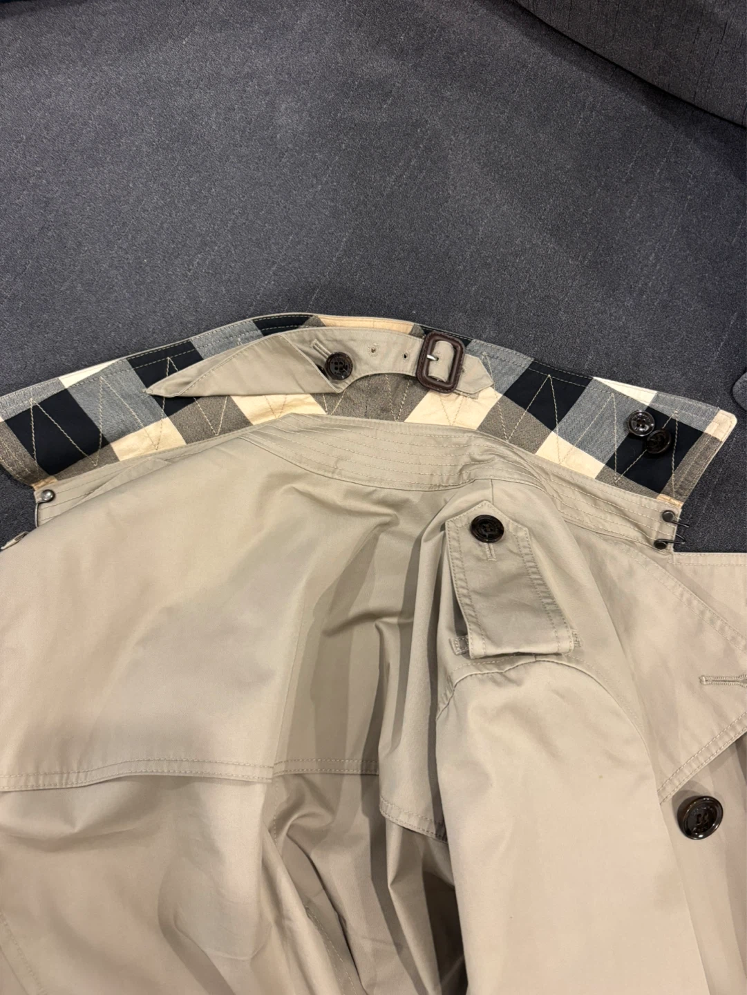 Burberry Brit Trench Coat - photo 5