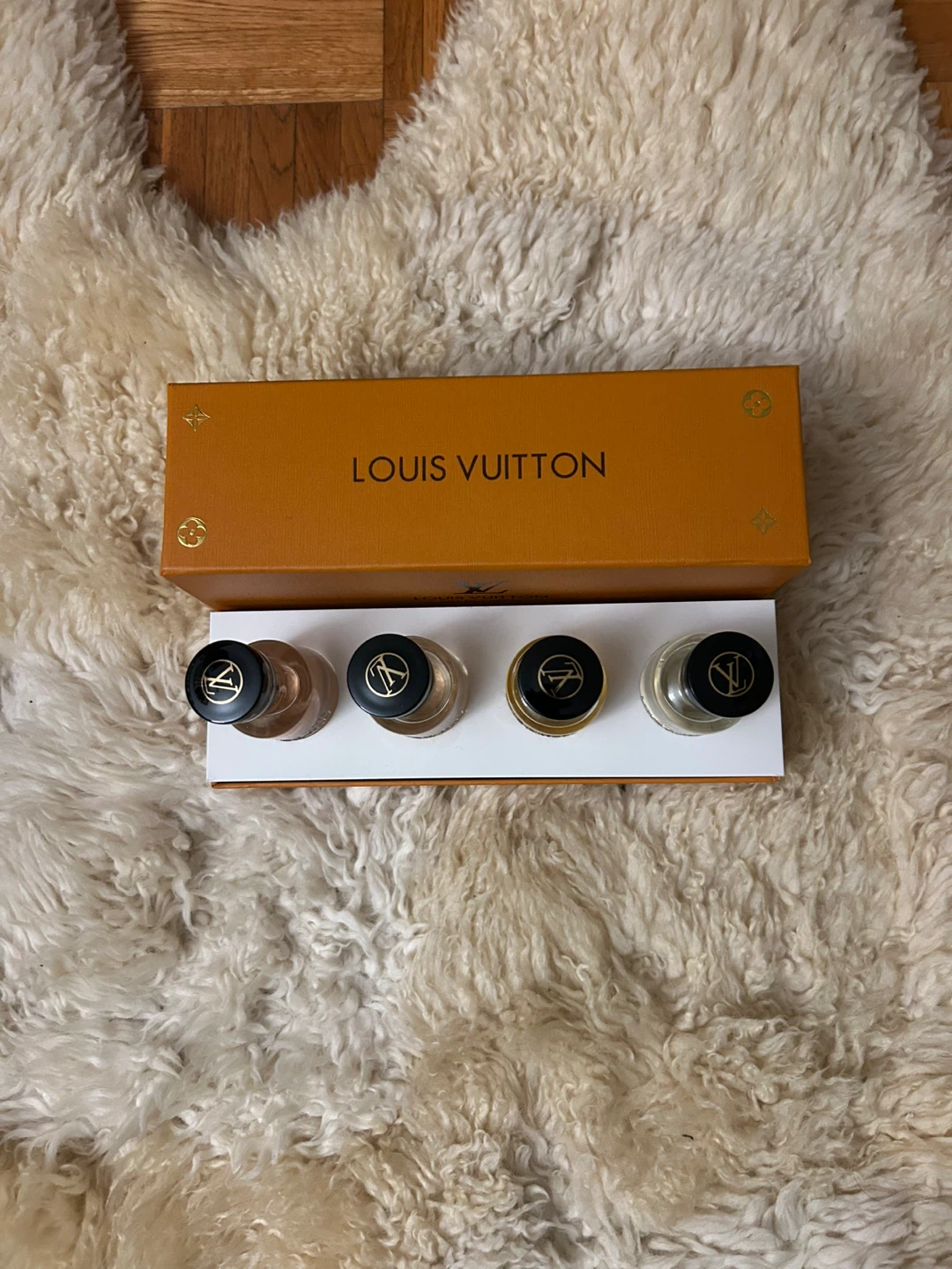 Louis Vuitton Perfume Set Miniature Bottles - photo 2