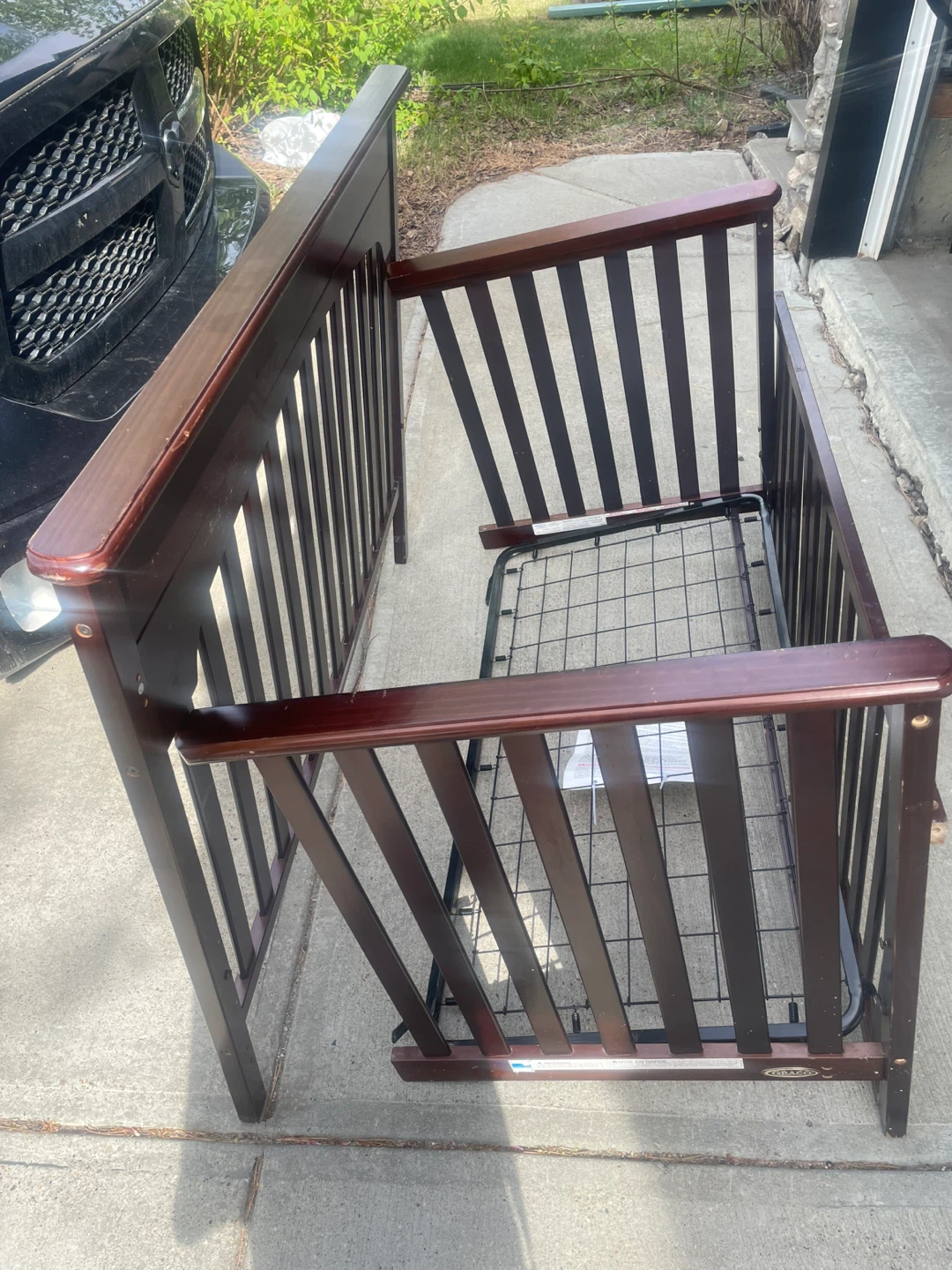 Graco Crib - photo 3