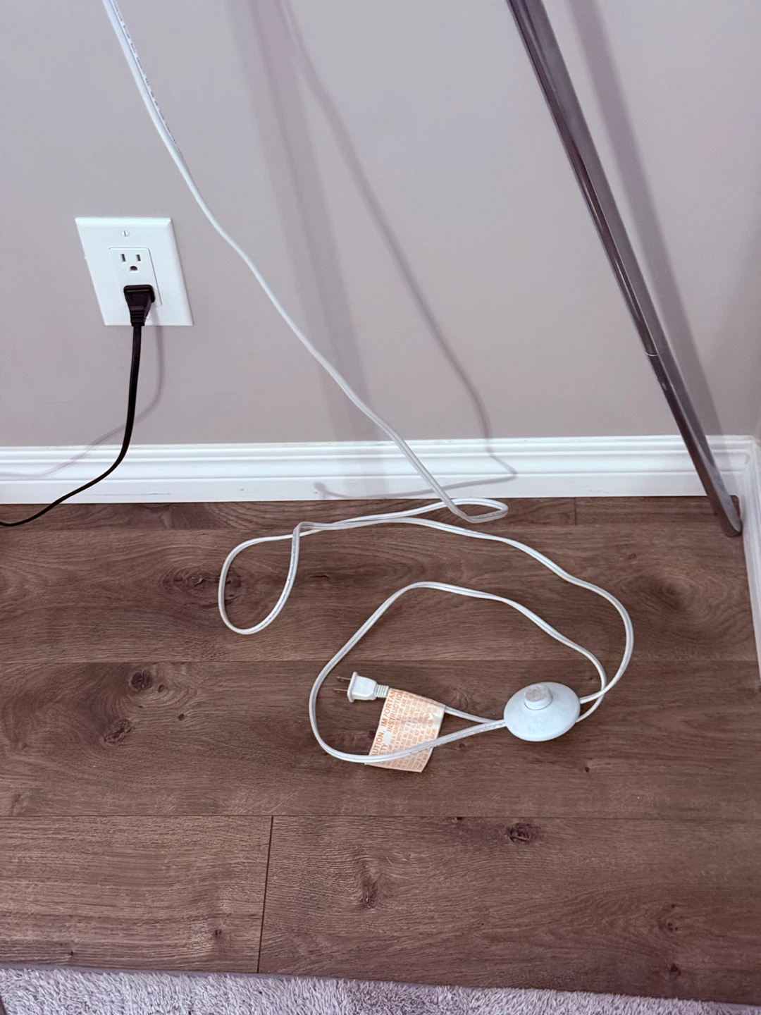 Modern Tripod Floor Lamp - Cream Shade - photo 3