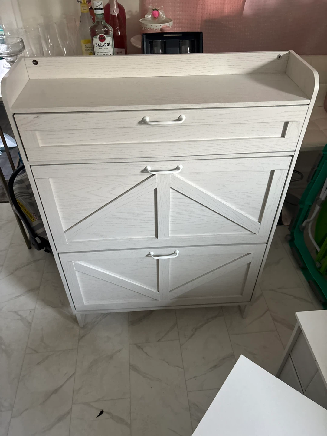 White Wooden Shoe Cabinet with 2 Doors and Drawer - photo 2
