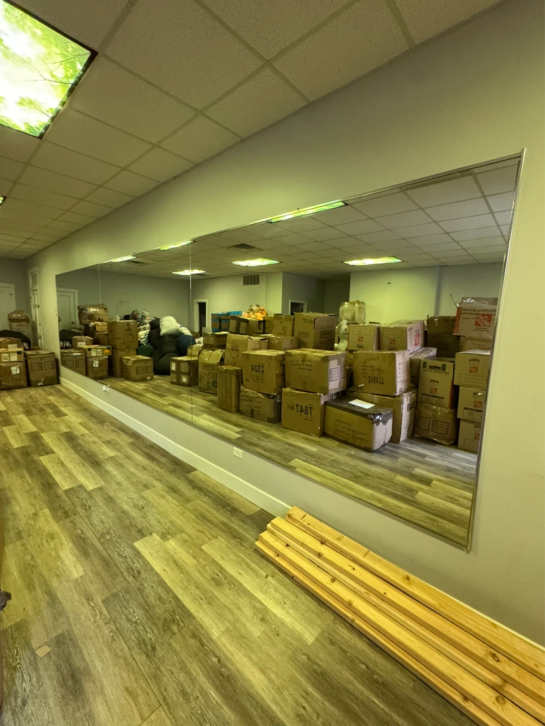 Large Commercial Wall Mirrors (Three 8ft x 6ft Panels)