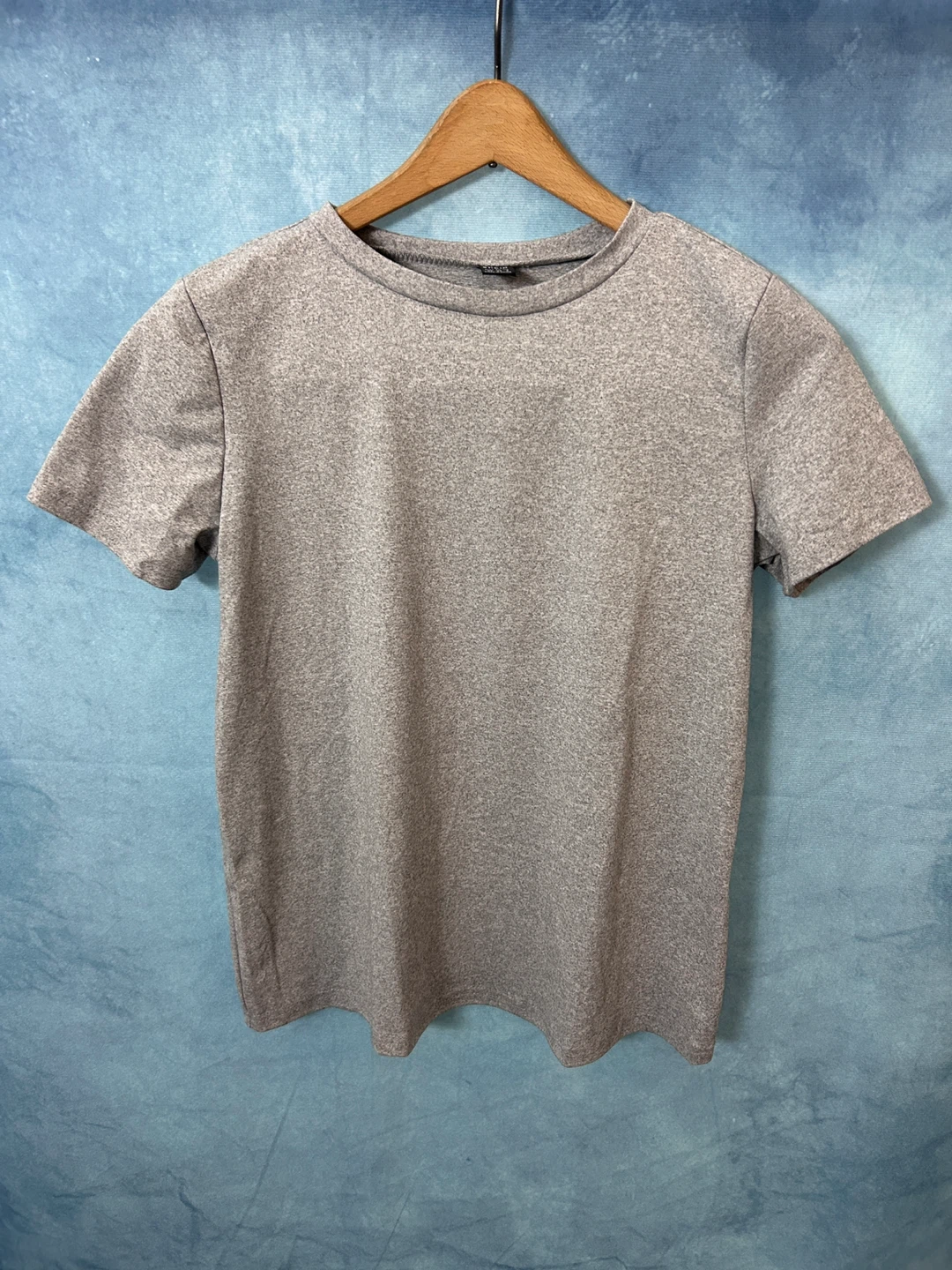 ☀️BUY 1 GET 1 FREE  - Grey T-Shirt