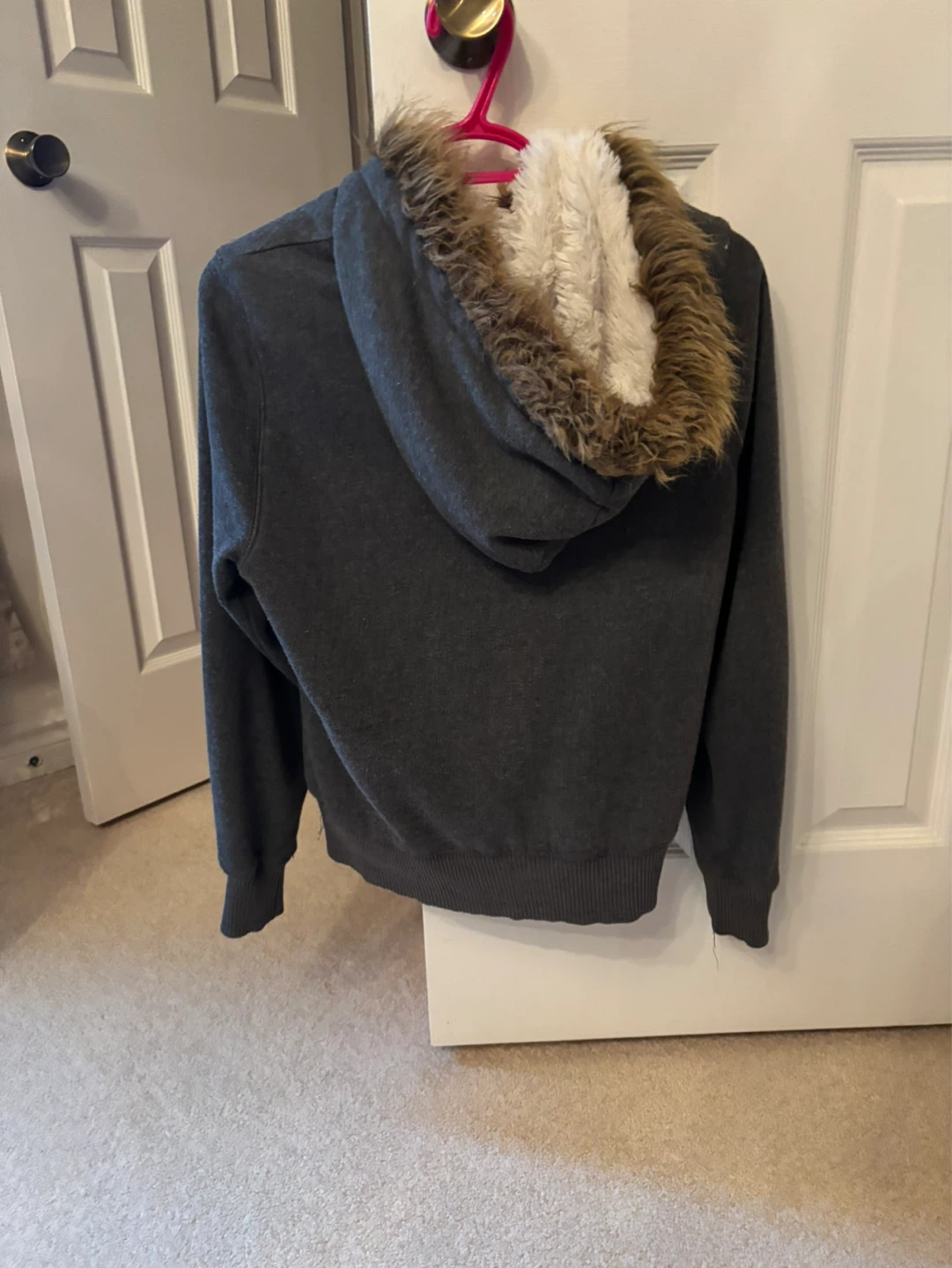 2000’s Style Grey Sweater Jacket - photo 5