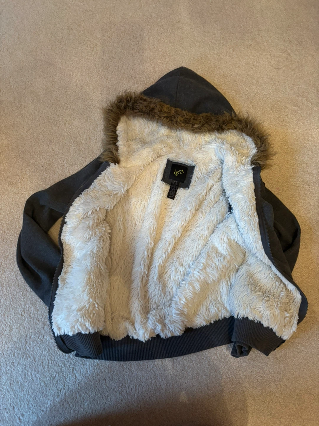 2000’s Style Grey Sweater Jacket - photo 2