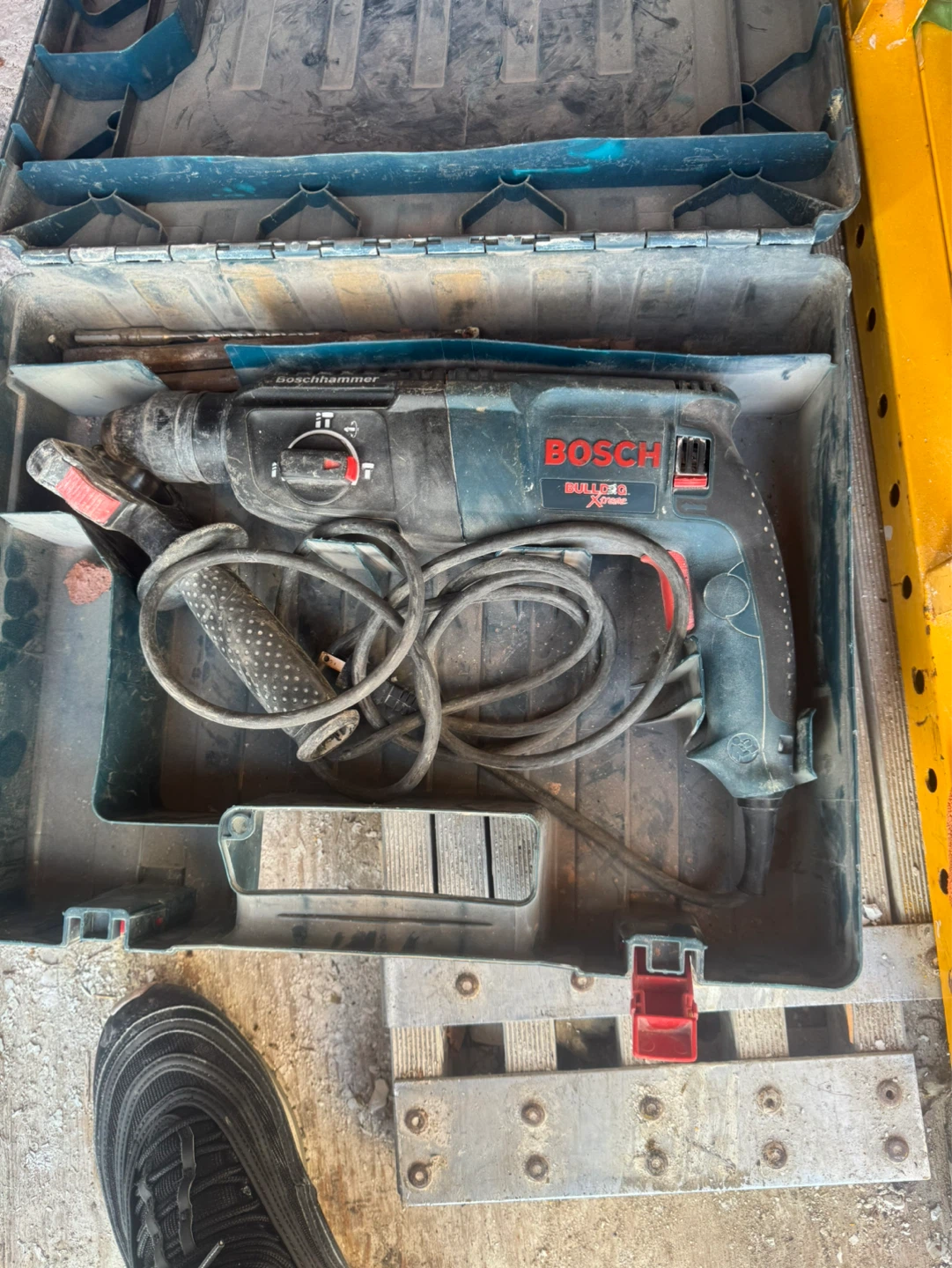 Bosch Hammer Drill with Case and Bits