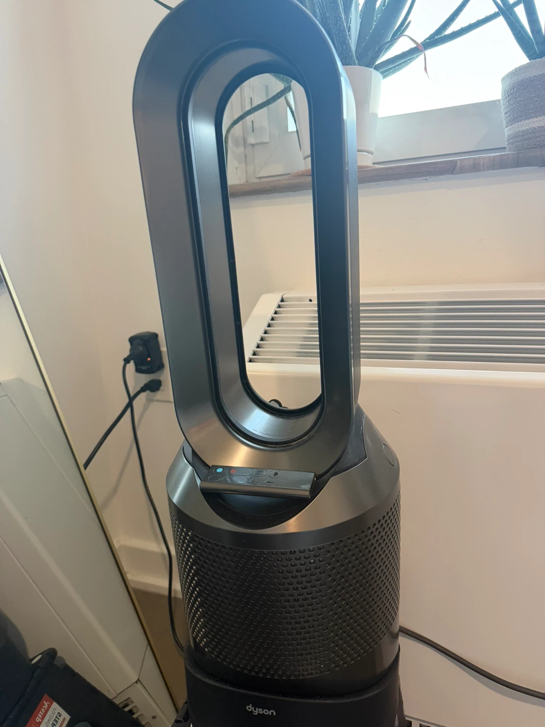 Dyson Pure Hot+Cool™ HP01 purifying heater + fan - photo 3