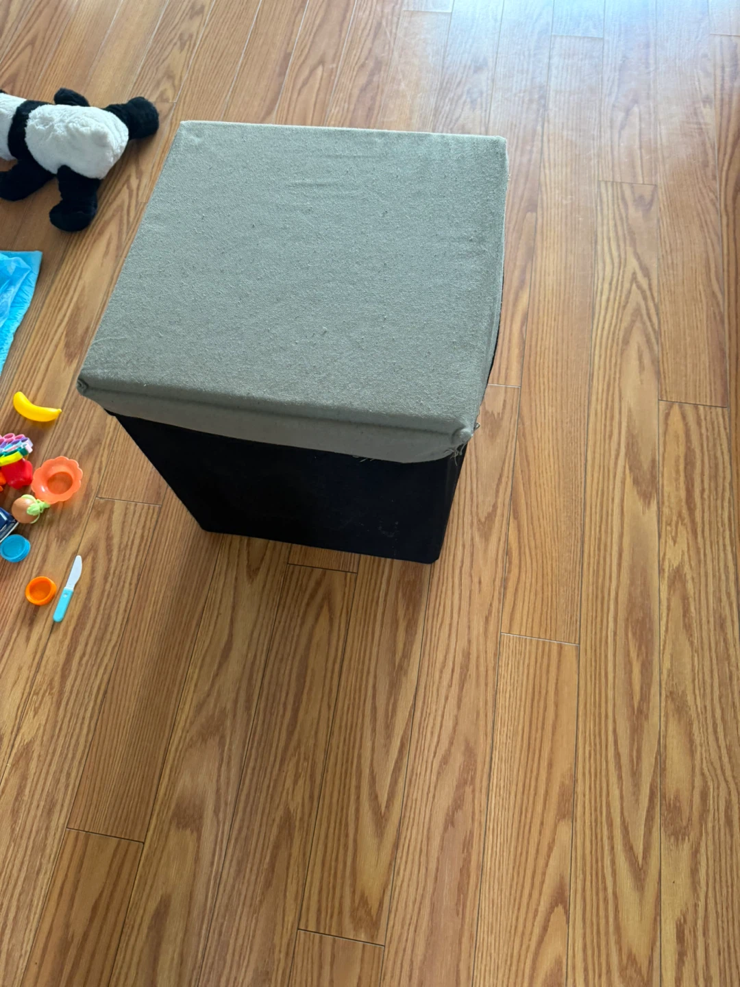 Black Fabric Storage Bin with Lid , no price free - photo 3