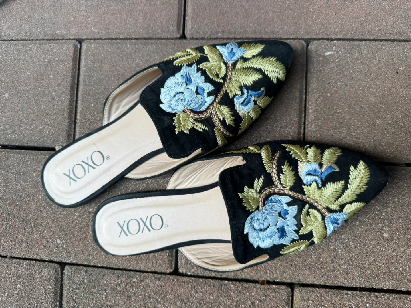 XOXO Embroidered Mules - Black - Size 7