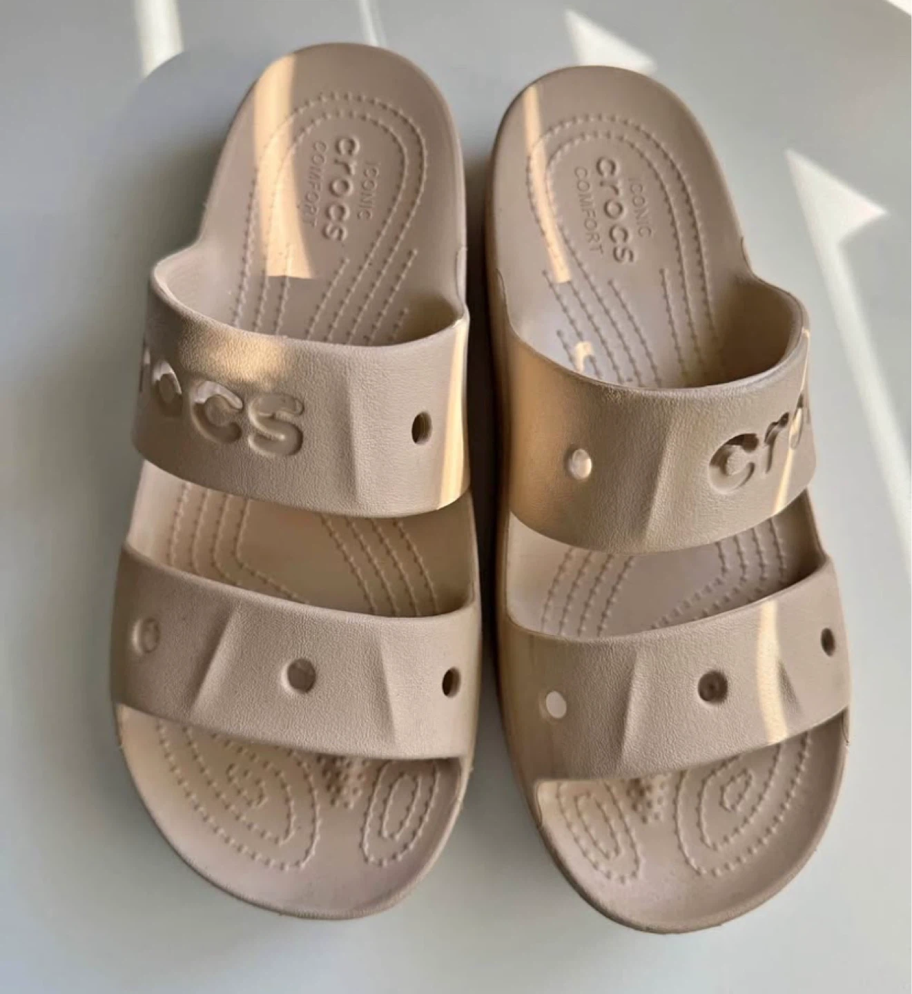 Crocs Women's Slide Sandals Size 7 Tan
