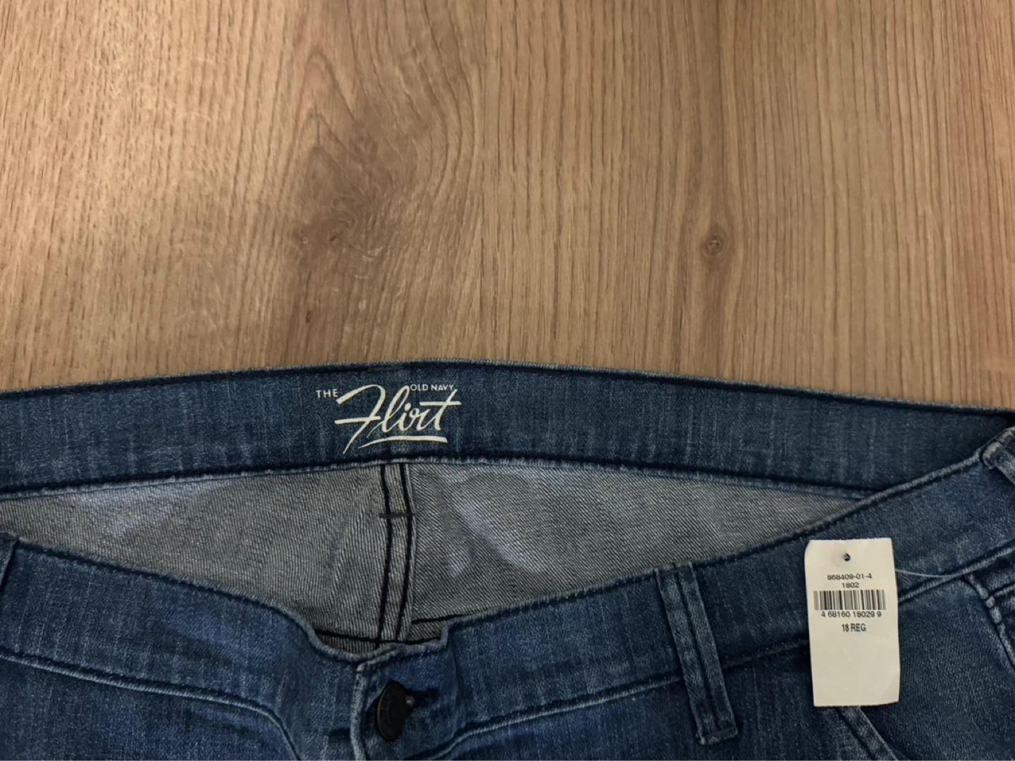 Old Navy The Flirt Wide Leg Jeans Size 18 Regular - photo 3