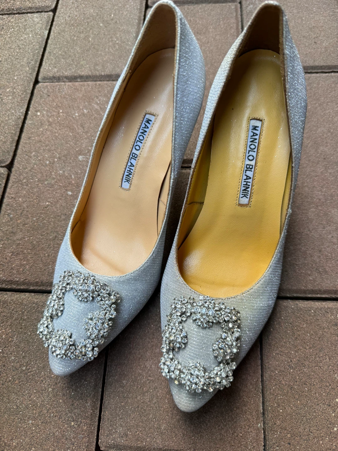 Manolo Blahnik Silver Glitter Heels Size 5-6