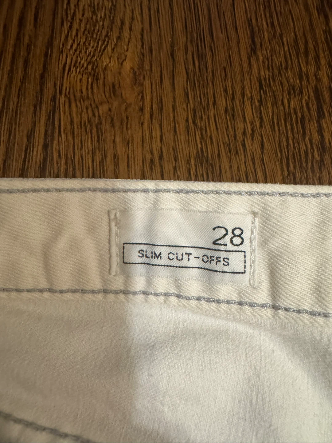 1969 Slim Cut-Off Denim Shorts Size 28 - photo 2