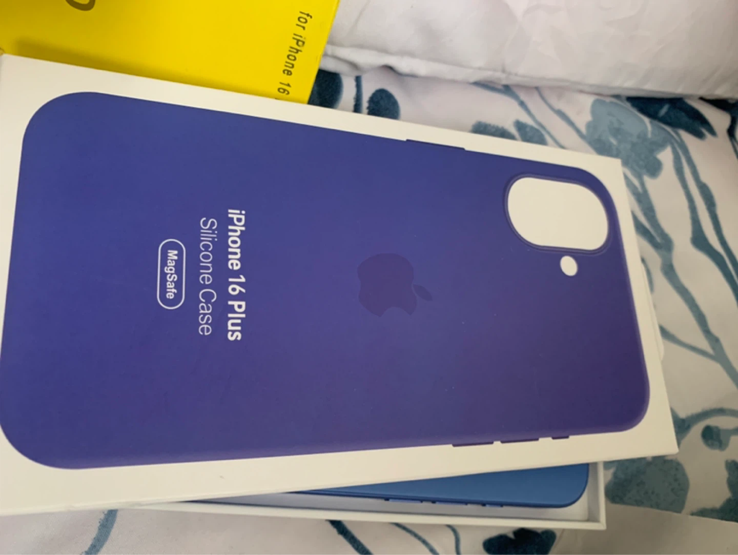 Apple iPhone 16 Plus Silicone Case - photo 5