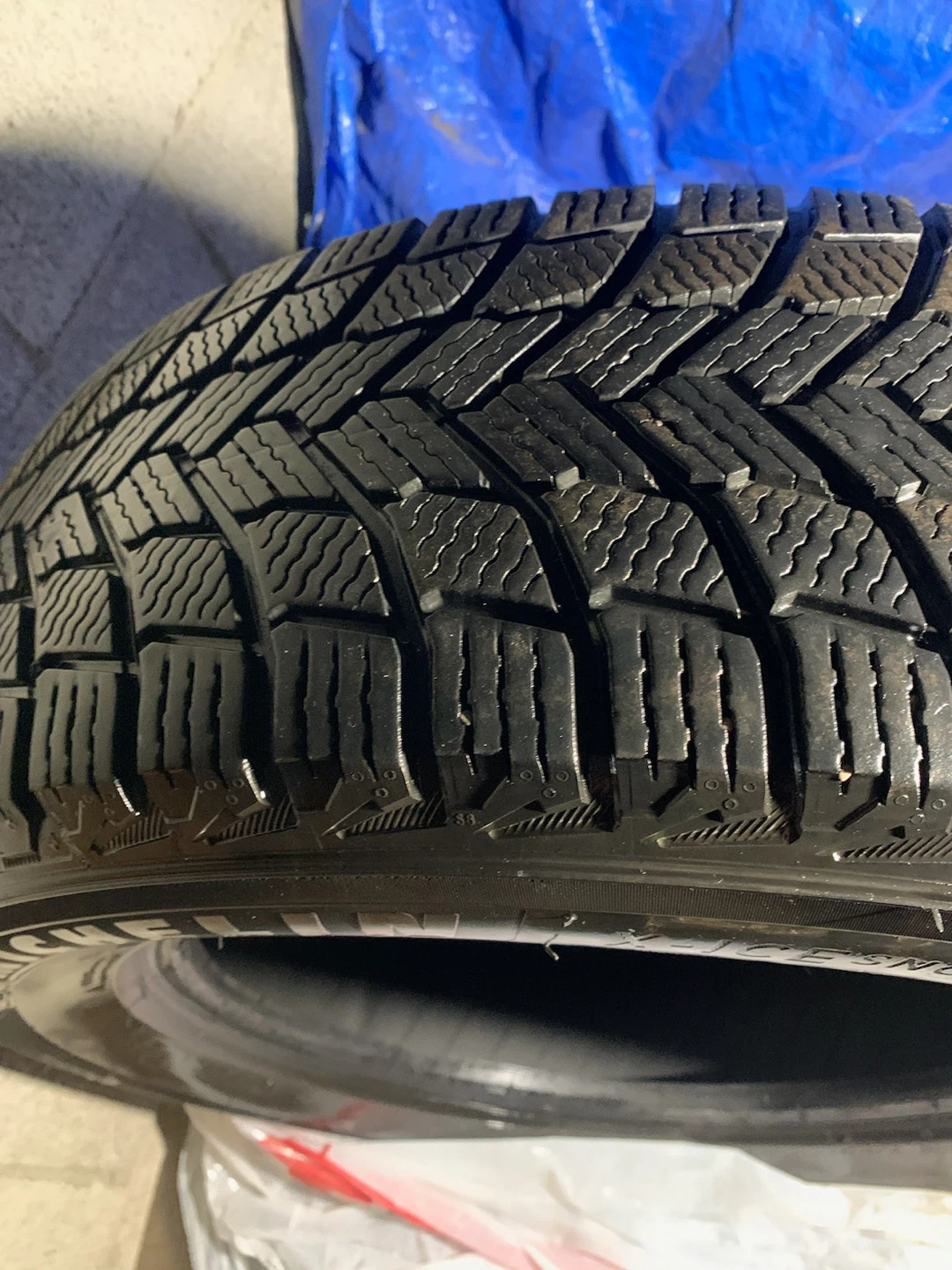 Michelin X-Ice Snow tires - photo 2