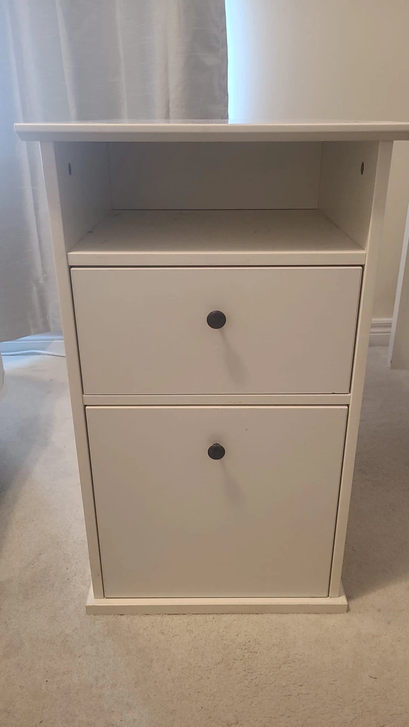 White 2-Drawer Filing Cabinet