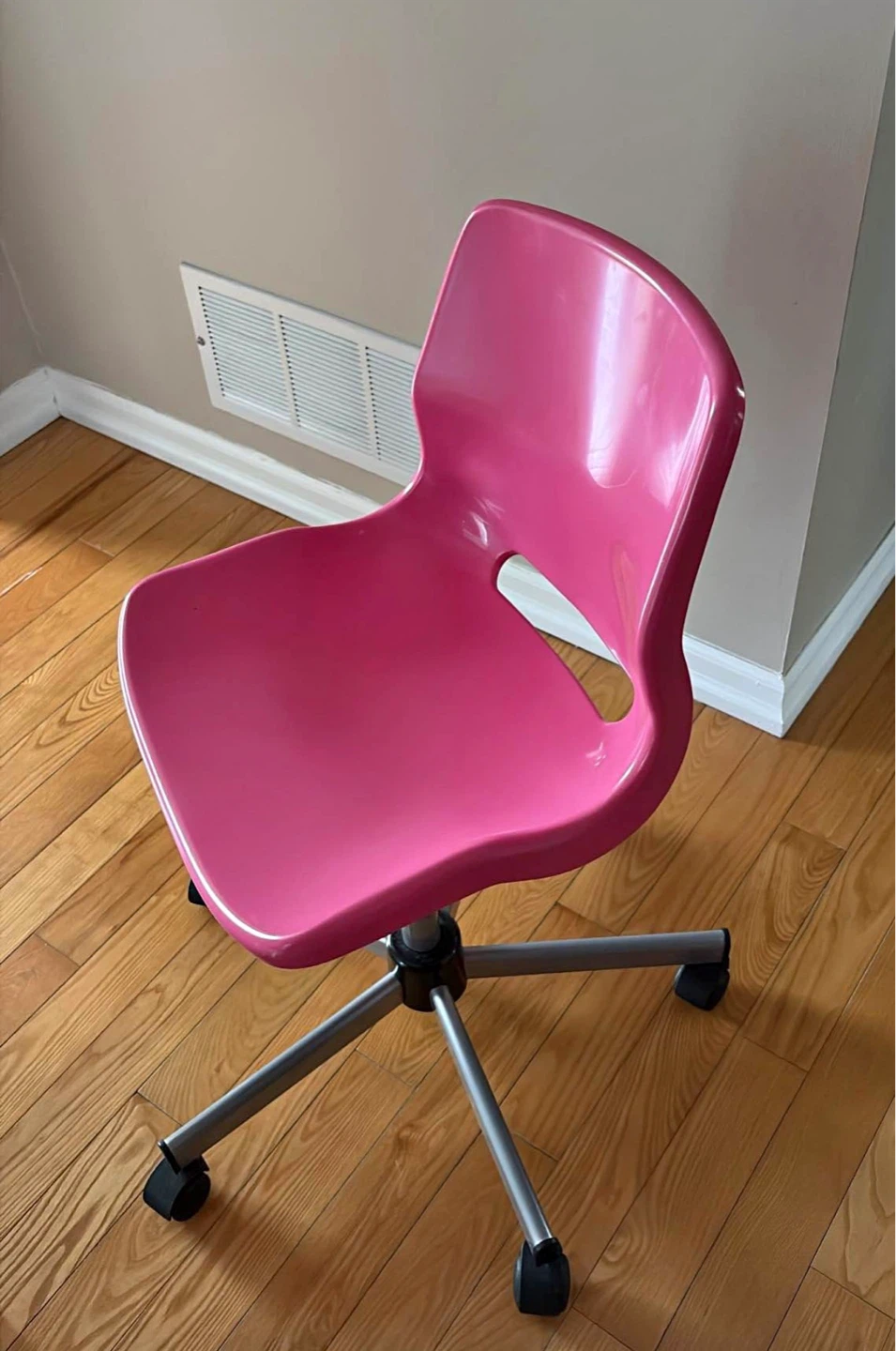 Pink Swivel Office Chair