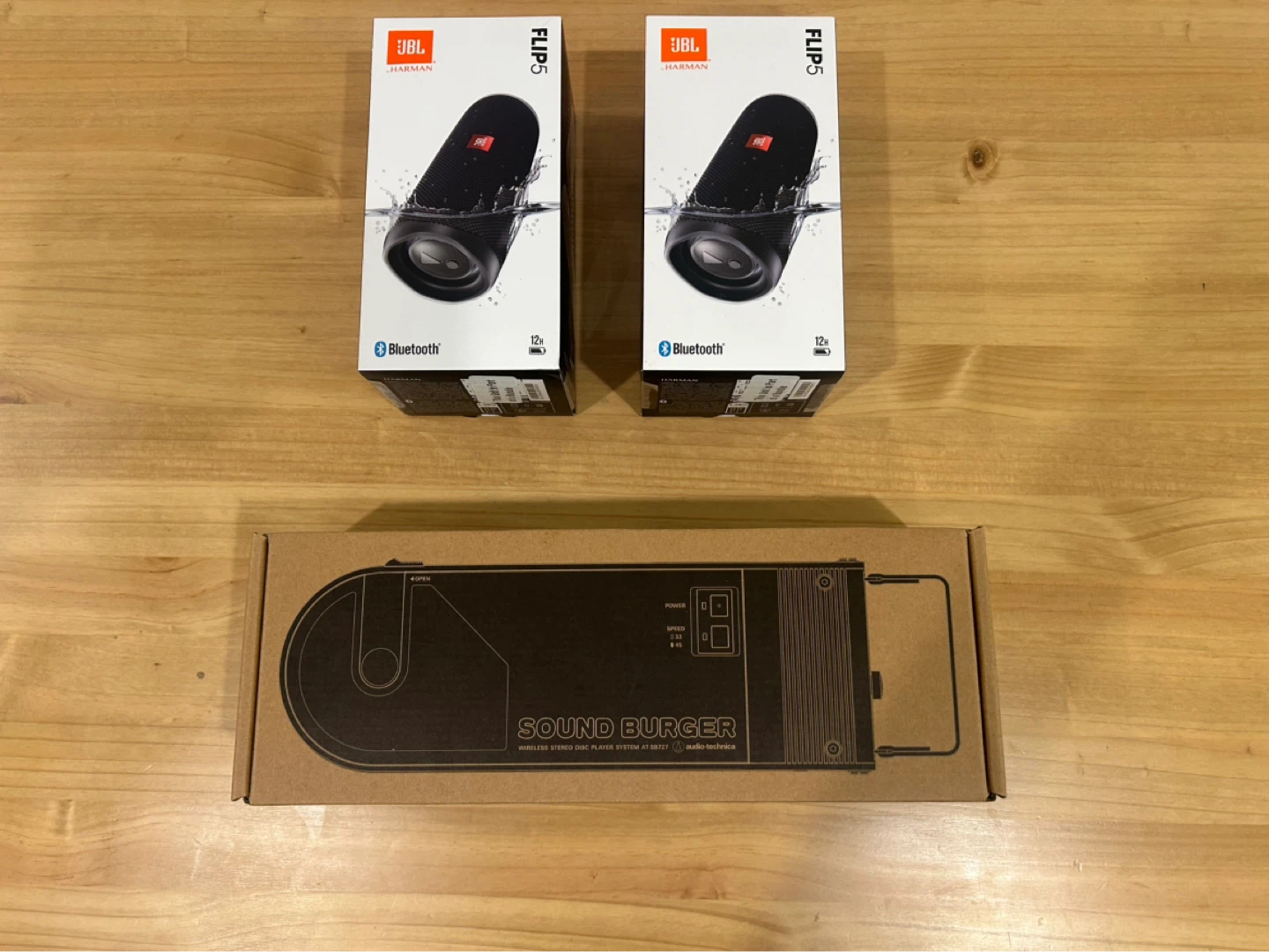 Audio-Technica Sound Burger & 2x JBL Flip 5 Speakers