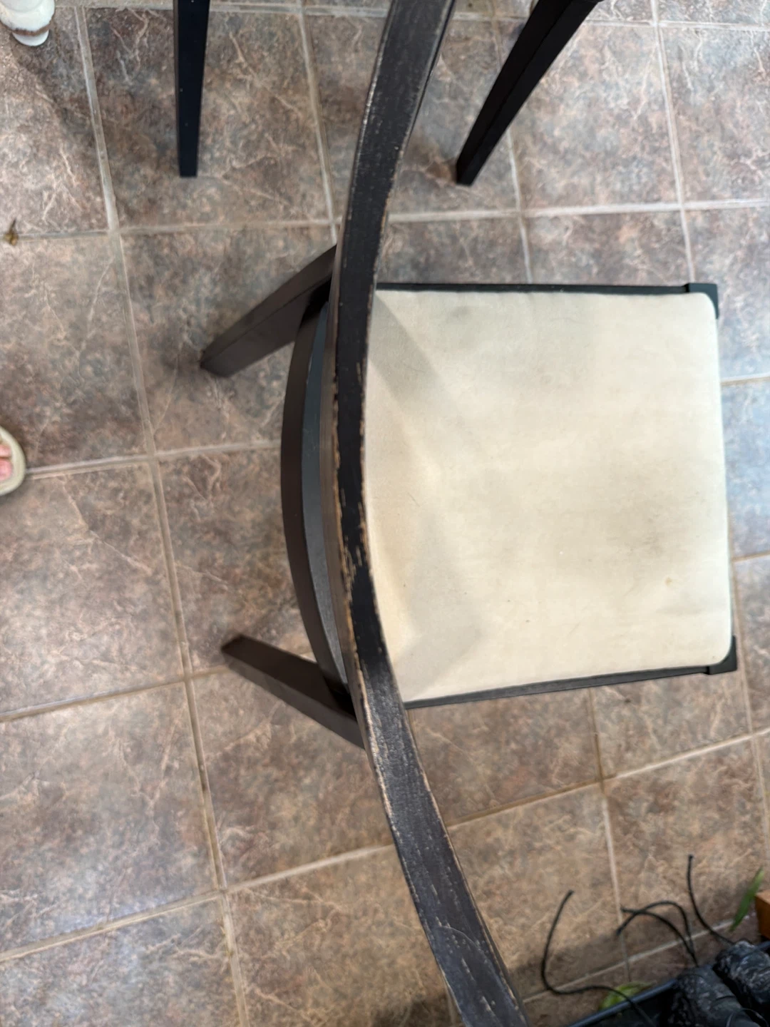 2 dining room chairs - photo 3