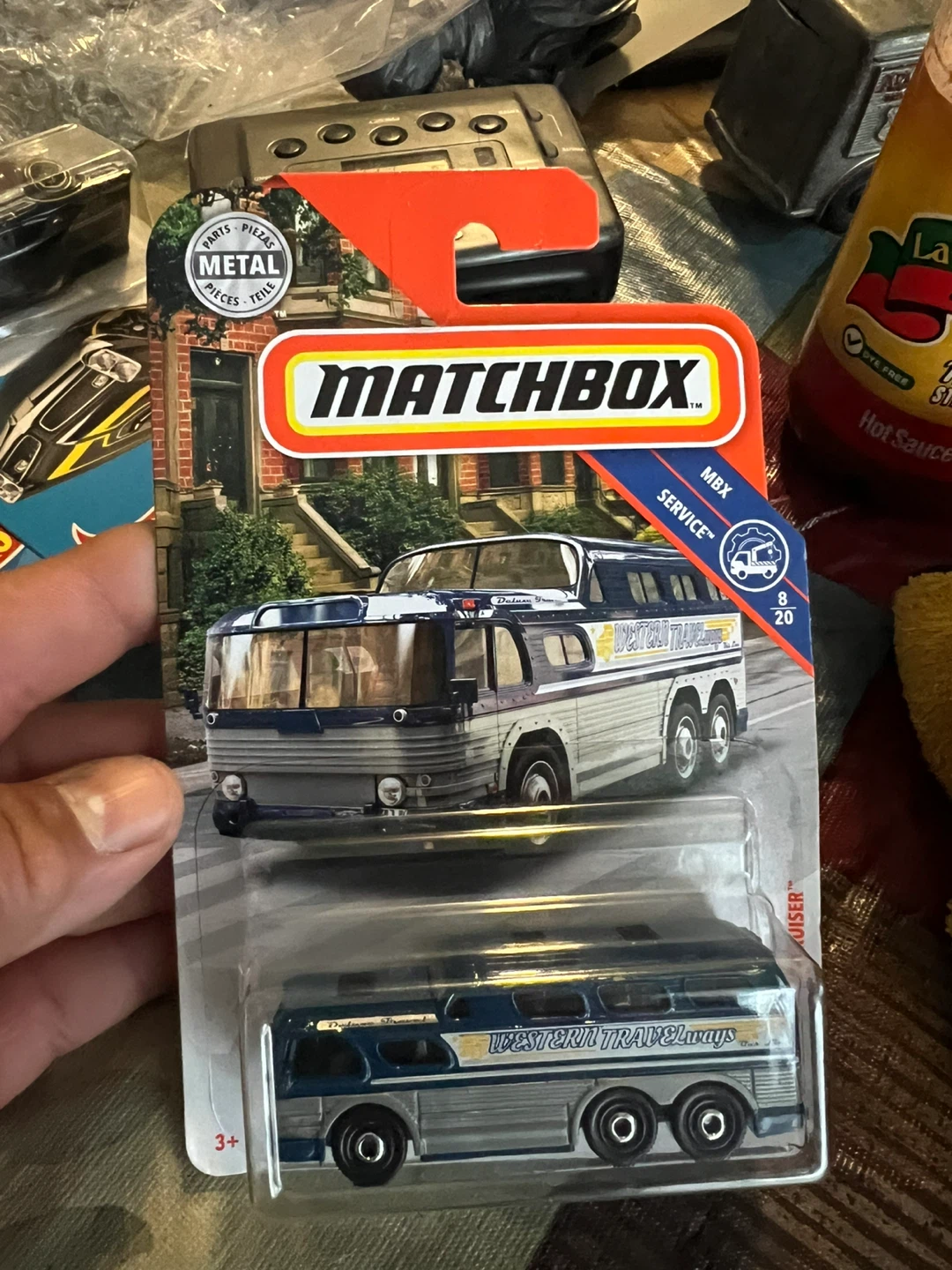 Matchbox '55 GMC Scenic Cruiser Diecast Bus - photo 3