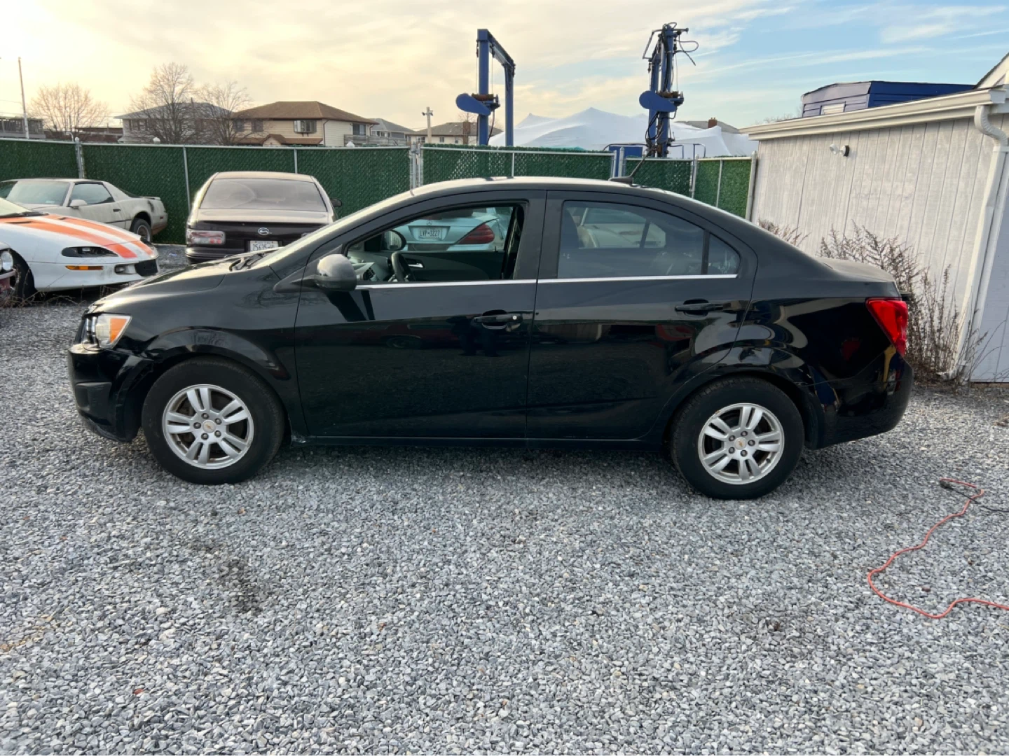 2012 Chevy sonic runs and drives beautiful