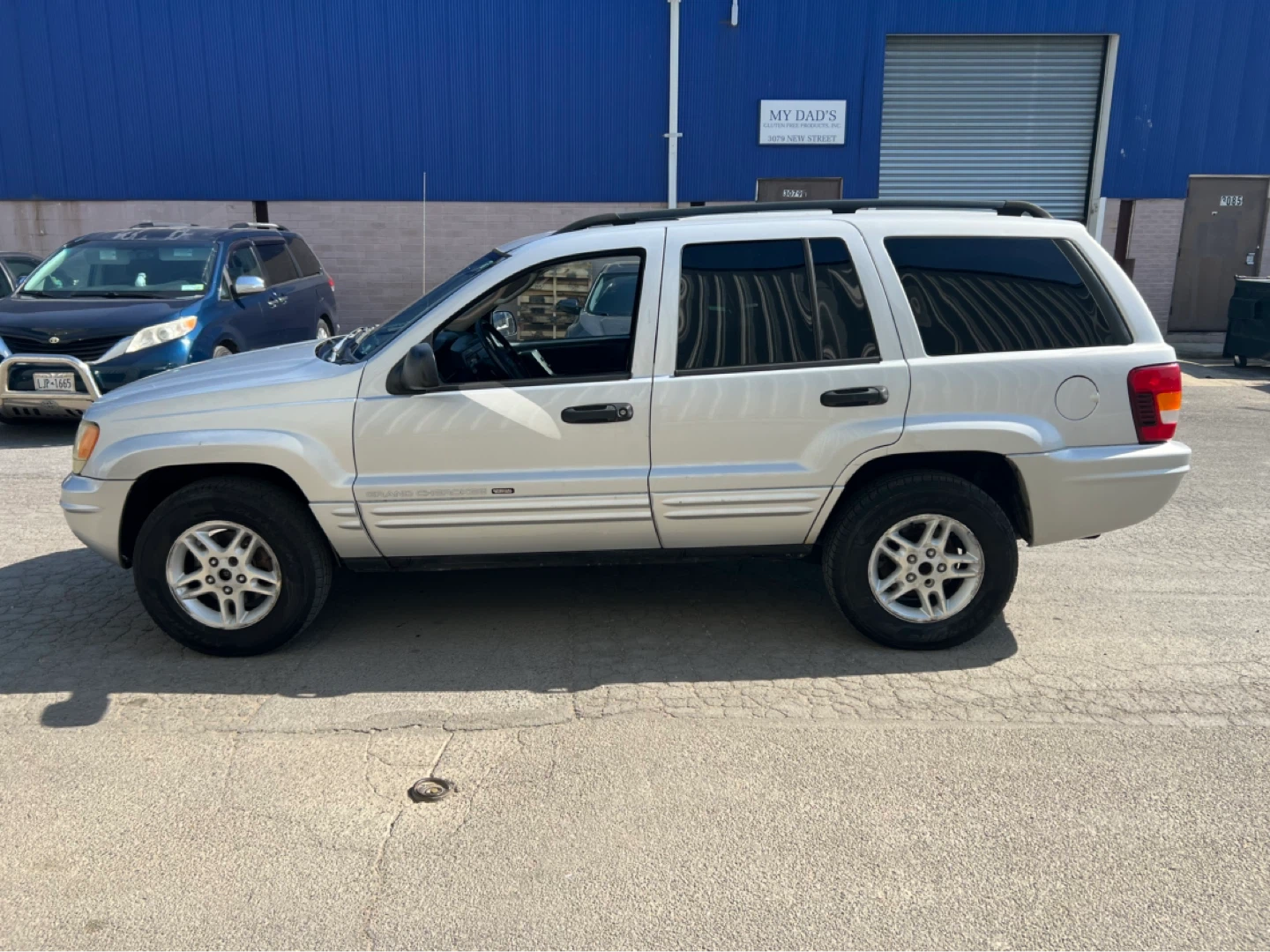 2004 Jeep grand Cherokee special edition
